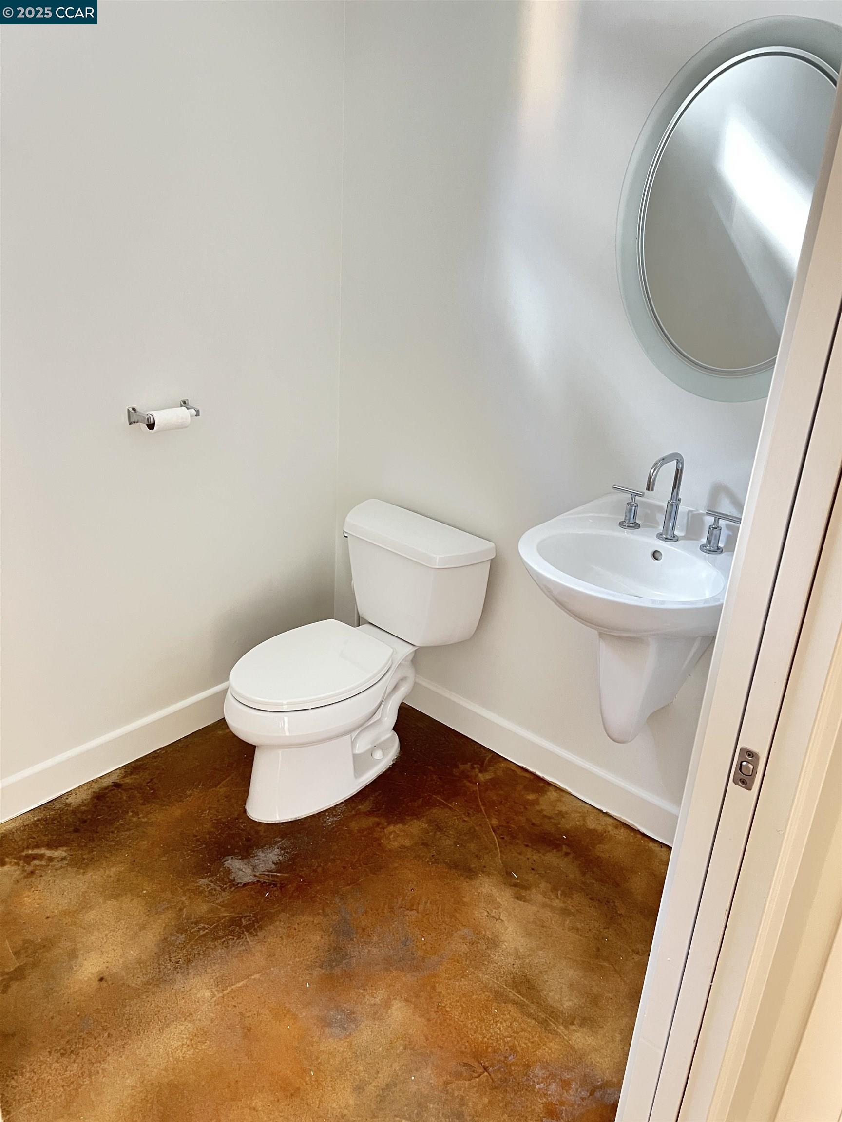 Detail Gallery Image 13 of 20 For 6501 San Pablo Ave #203,  Oakland,  CA 94608 - 1 Beds | 1/1 Baths
