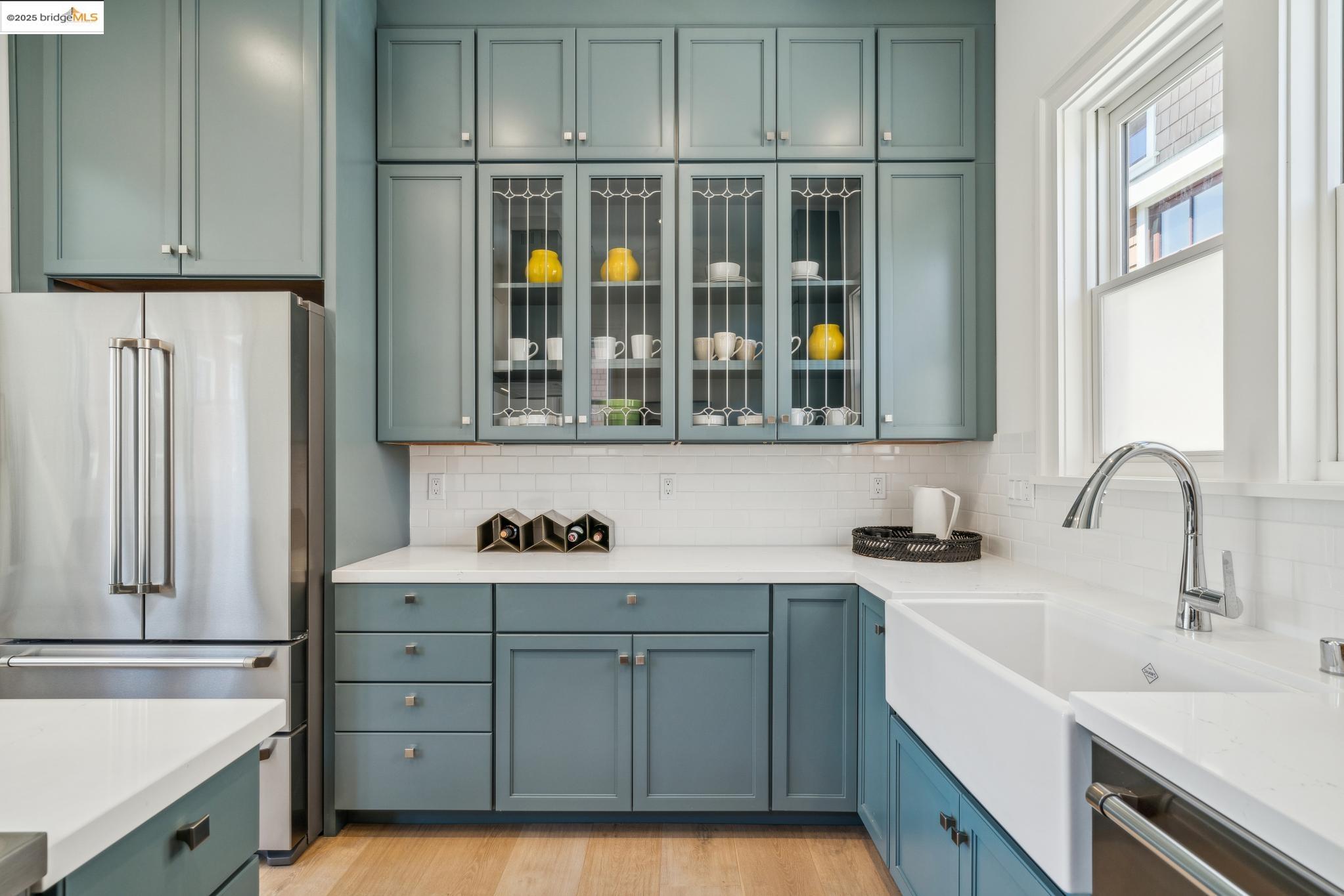 Detail Gallery Image 28 of 57 For 4440 Howe St, Oakland,  CA 94611 - 4 Beds | 3 Baths
