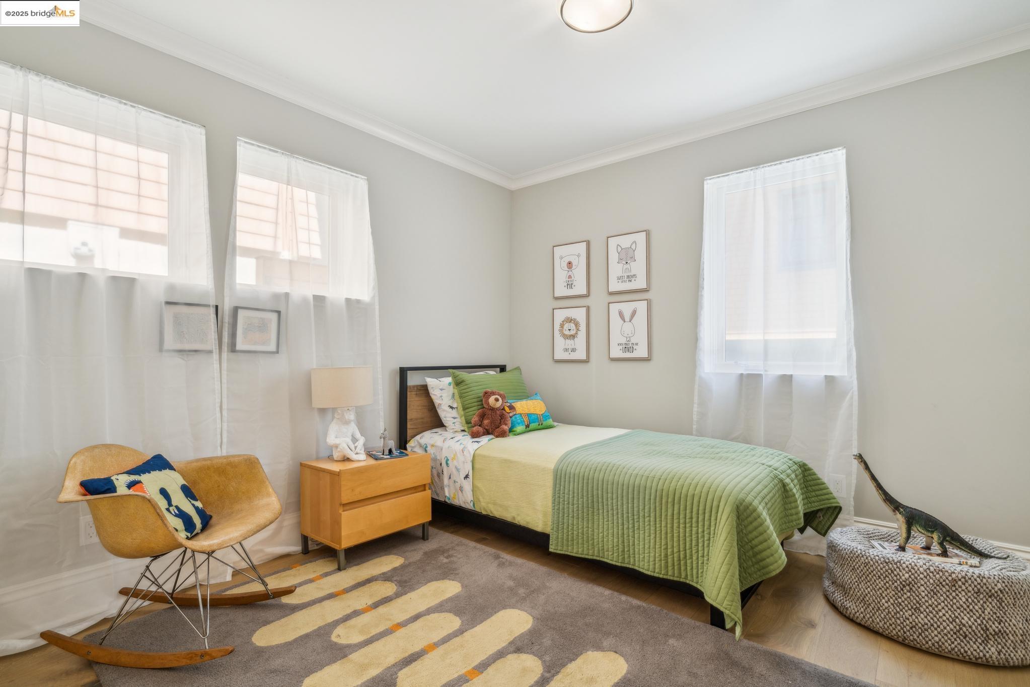 Detail Gallery Image 42 of 57 For 4440 Howe St, Oakland,  CA 94611 - 4 Beds | 3 Baths