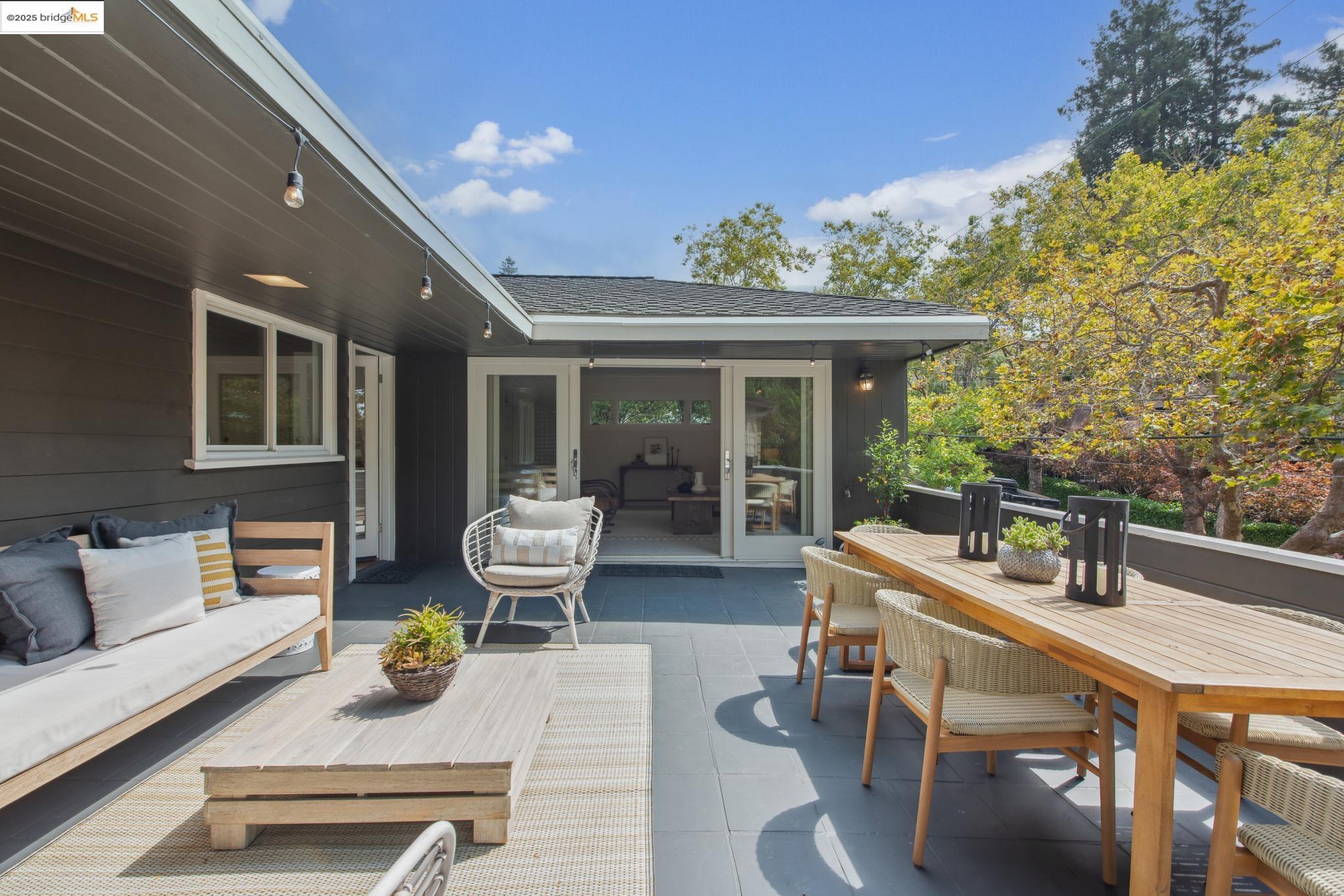 Detail Gallery Image 32 of 48 For 306 Ramona Avenue, Piedmont,  CA 94611-3936 - 3 Beds | 2 Baths