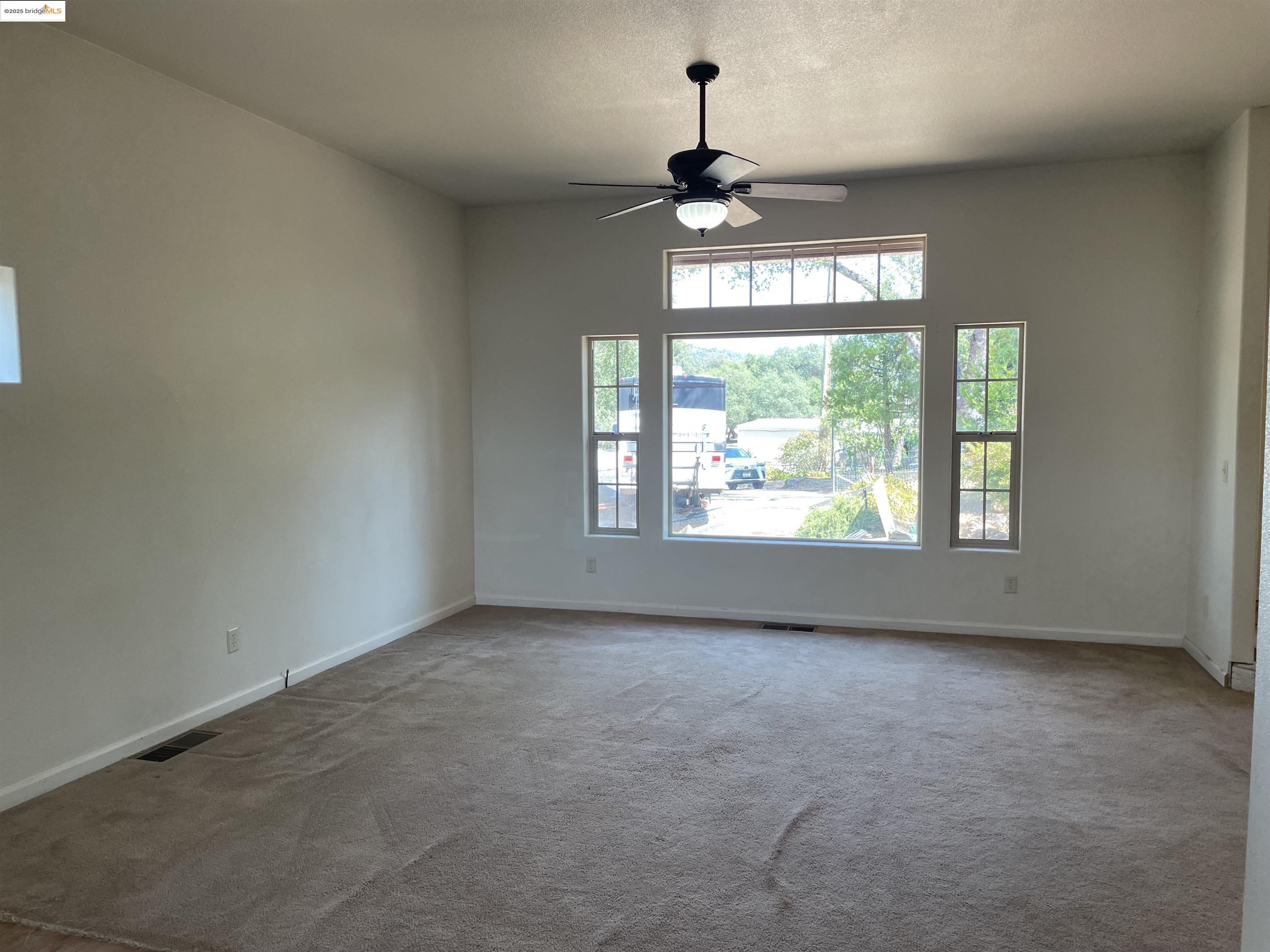 Detail Gallery Image 15 of 29 For 19360 Susan Way, Sonora,  CA 95370 - 2 Beds | 2 Baths