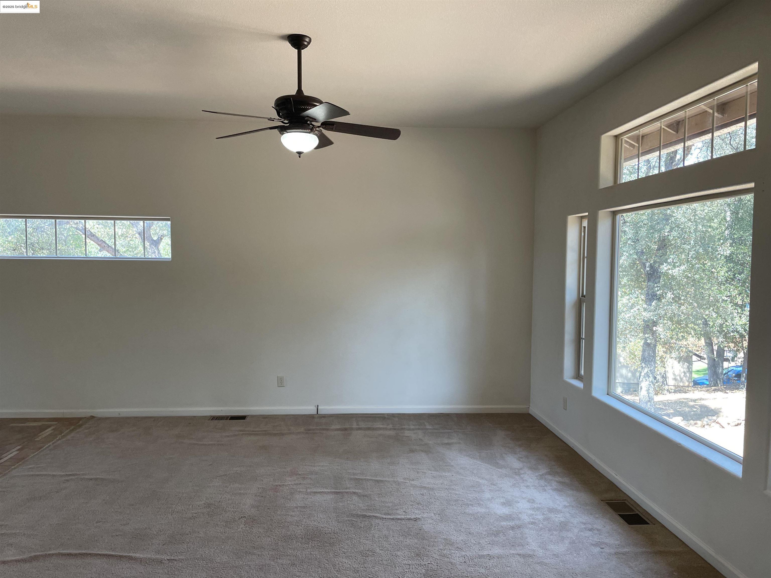 Detail Gallery Image 16 of 29 For 19360 Susan Way, Sonora,  CA 95370 - 2 Beds | 2 Baths