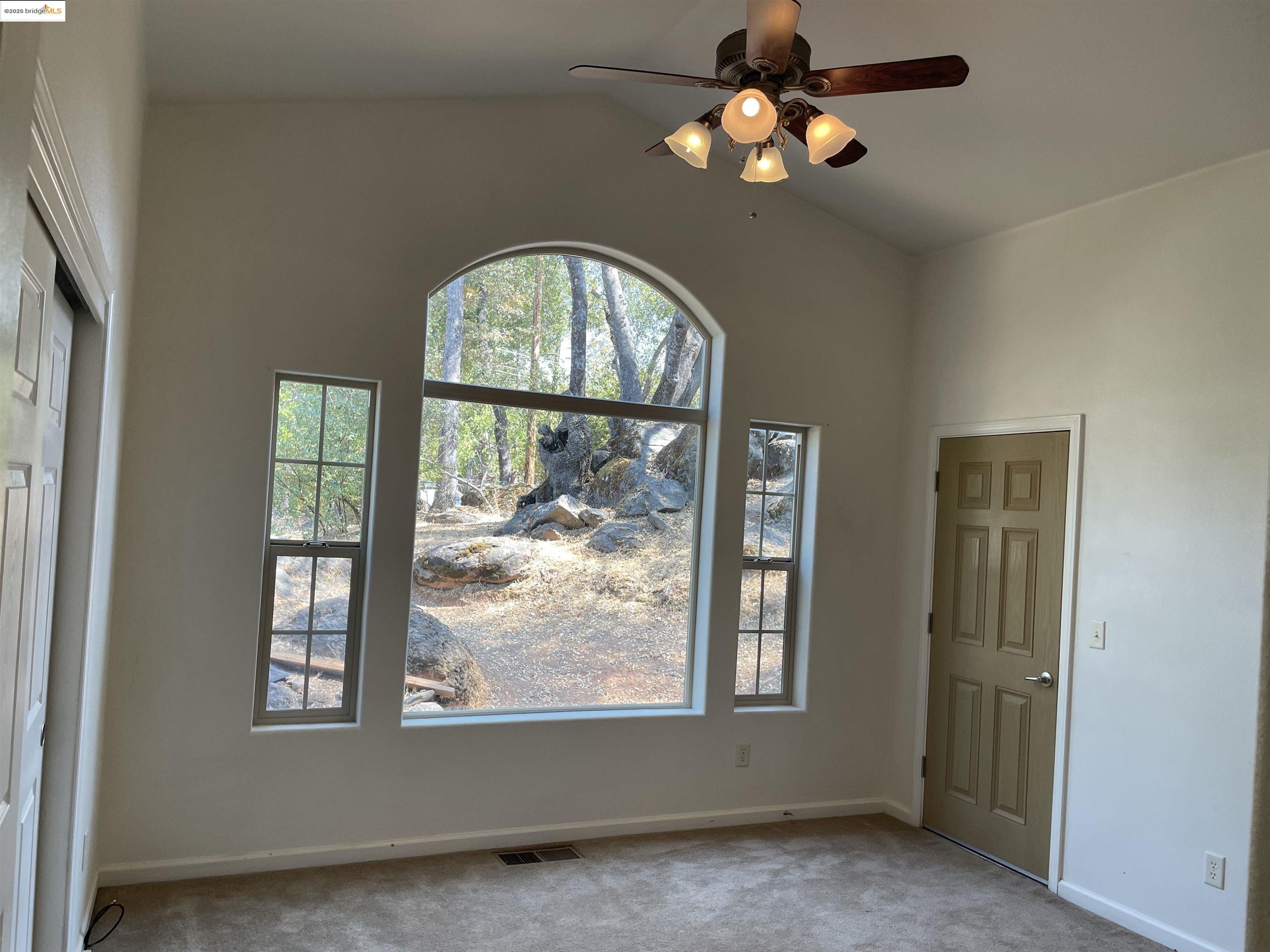 Detail Gallery Image 17 of 29 For 19360 Susan Way, Sonora,  CA 95370 - 2 Beds | 2 Baths