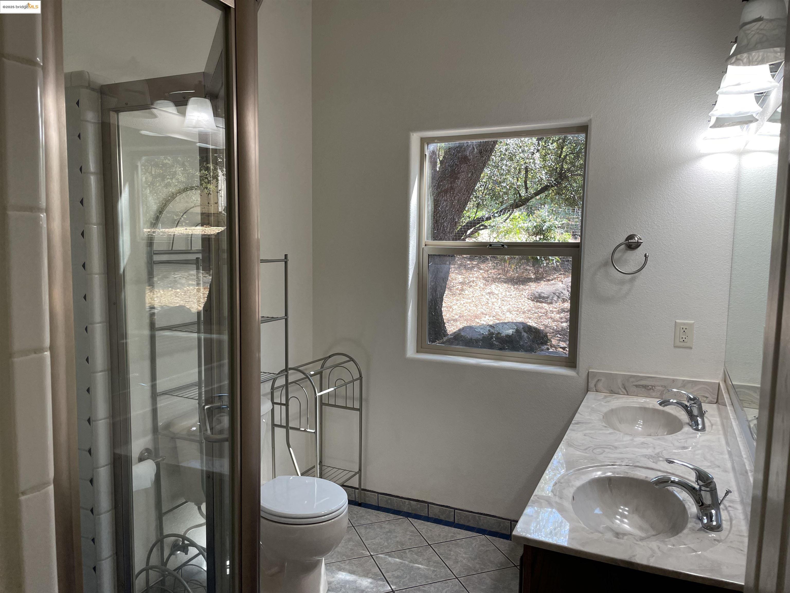 Detail Gallery Image 18 of 29 For 19360 Susan Way, Sonora,  CA 95370 - 2 Beds | 2 Baths