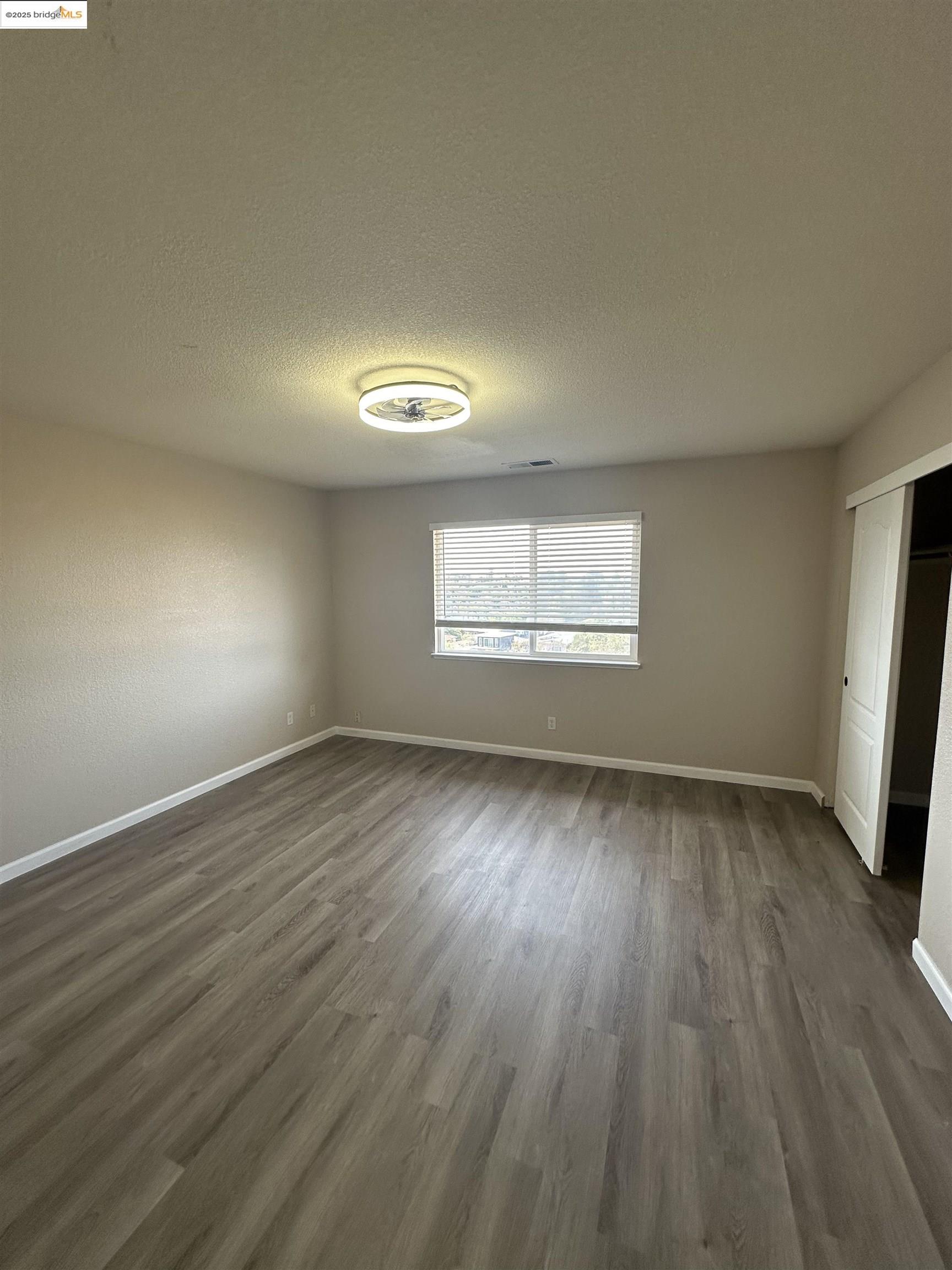 Detail Gallery Image 2 of 33 For 13 Aspen Ct, Vallejo,  CA 94591 - – Beds | – Baths