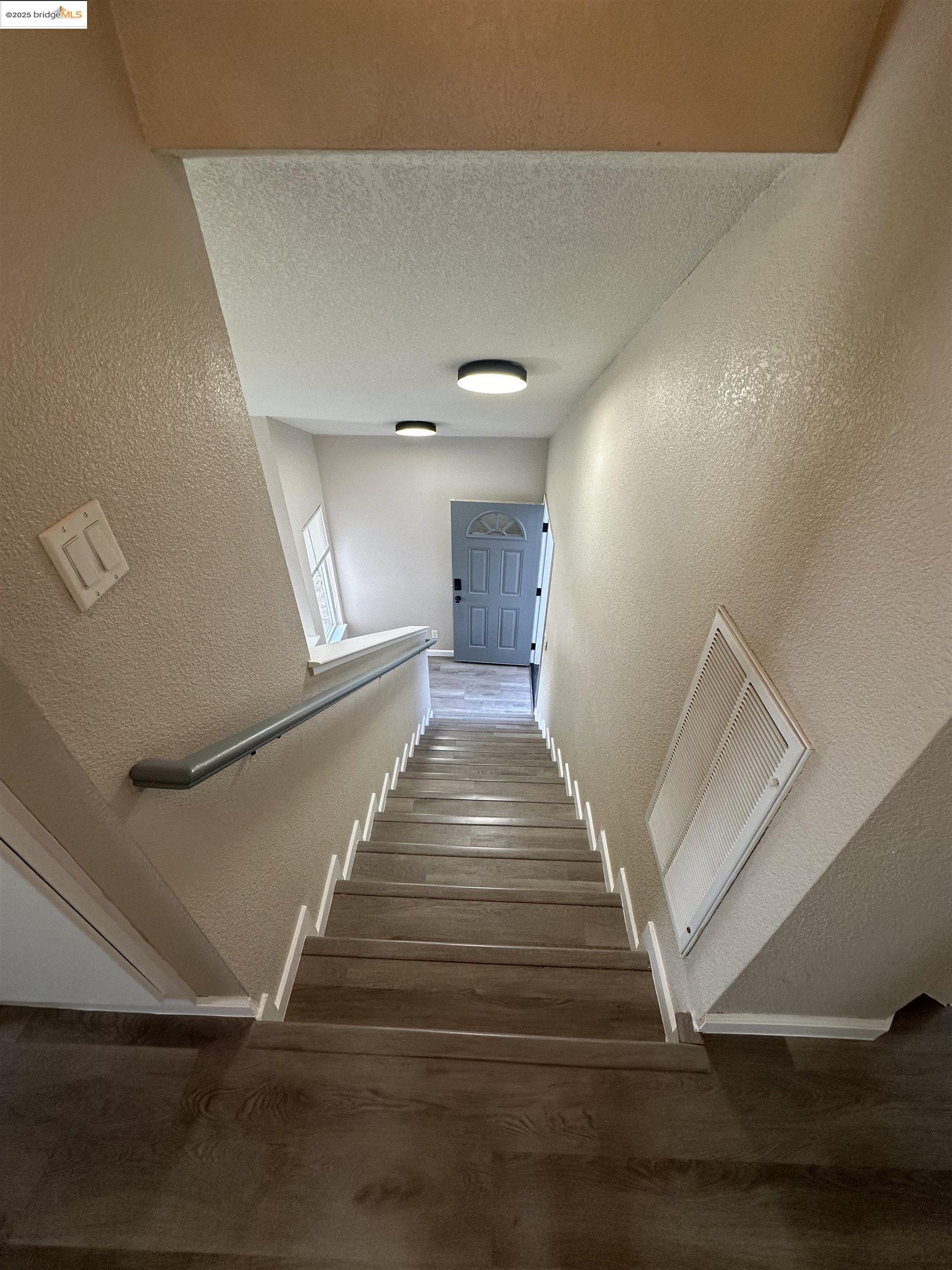 Detail Gallery Image 13 of 33 For 13 Aspen Ct, Vallejo,  CA 94591 - – Beds | – Baths