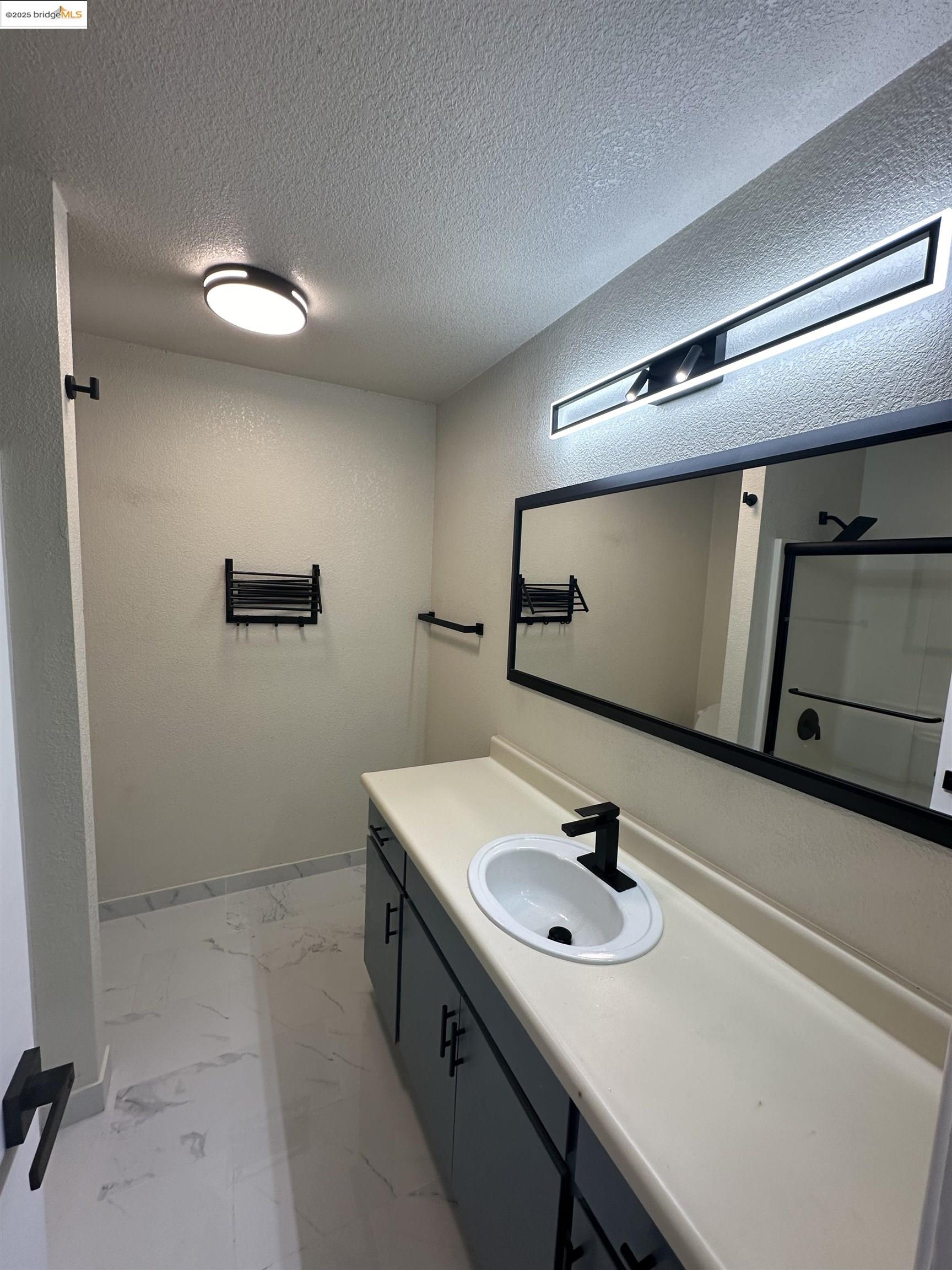 Detail Gallery Image 20 of 33 For 13 Aspen Ct, Vallejo,  CA 94591 - – Beds | – Baths