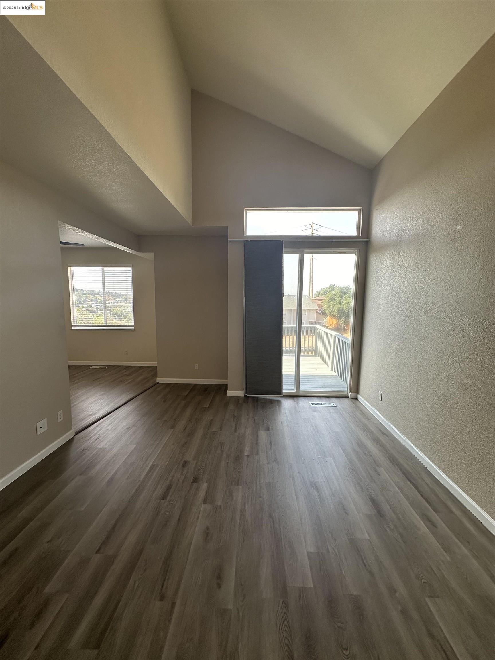 Detail Gallery Image 27 of 33 For 13 Aspen Ct, Vallejo,  CA 94591 - – Beds | – Baths