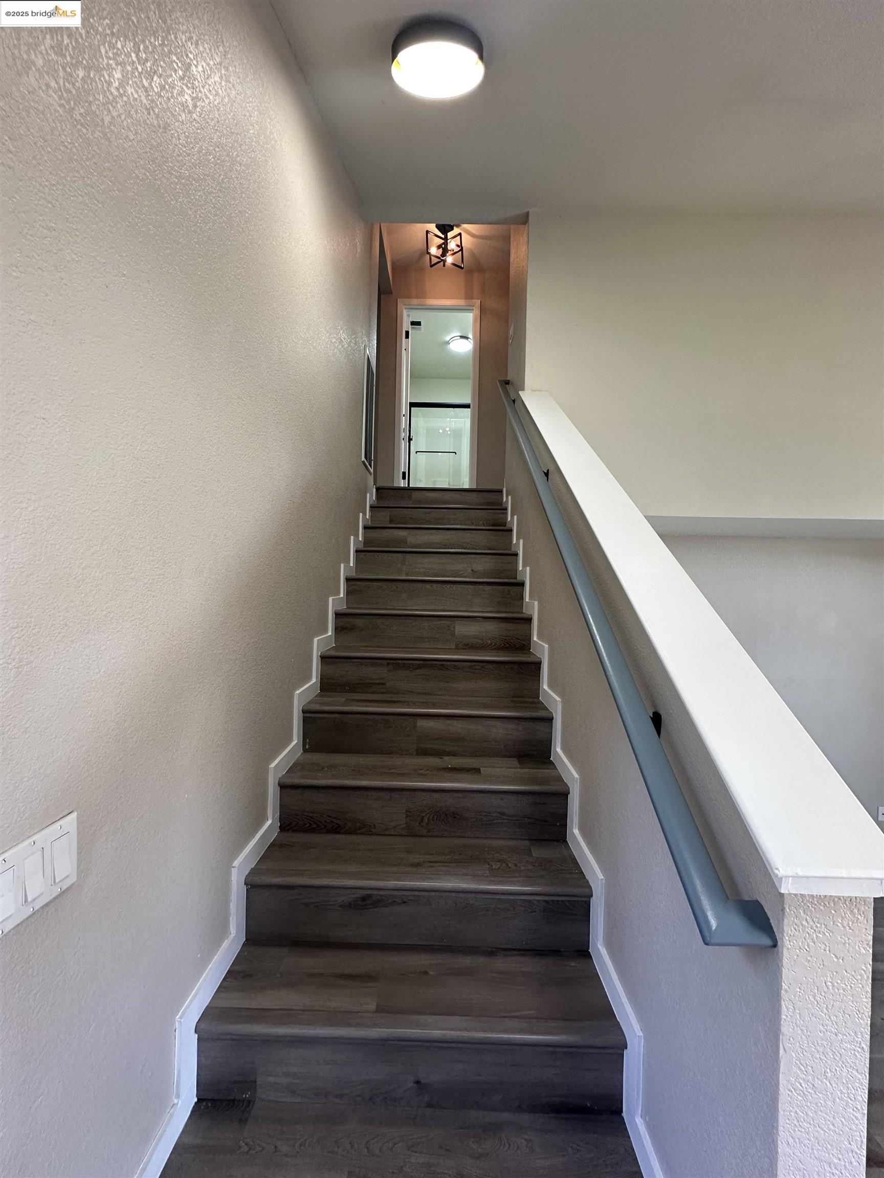 Detail Gallery Image 7 of 33 For 13 Aspen Ct, Vallejo,  CA 94591 - – Beds | – Baths
