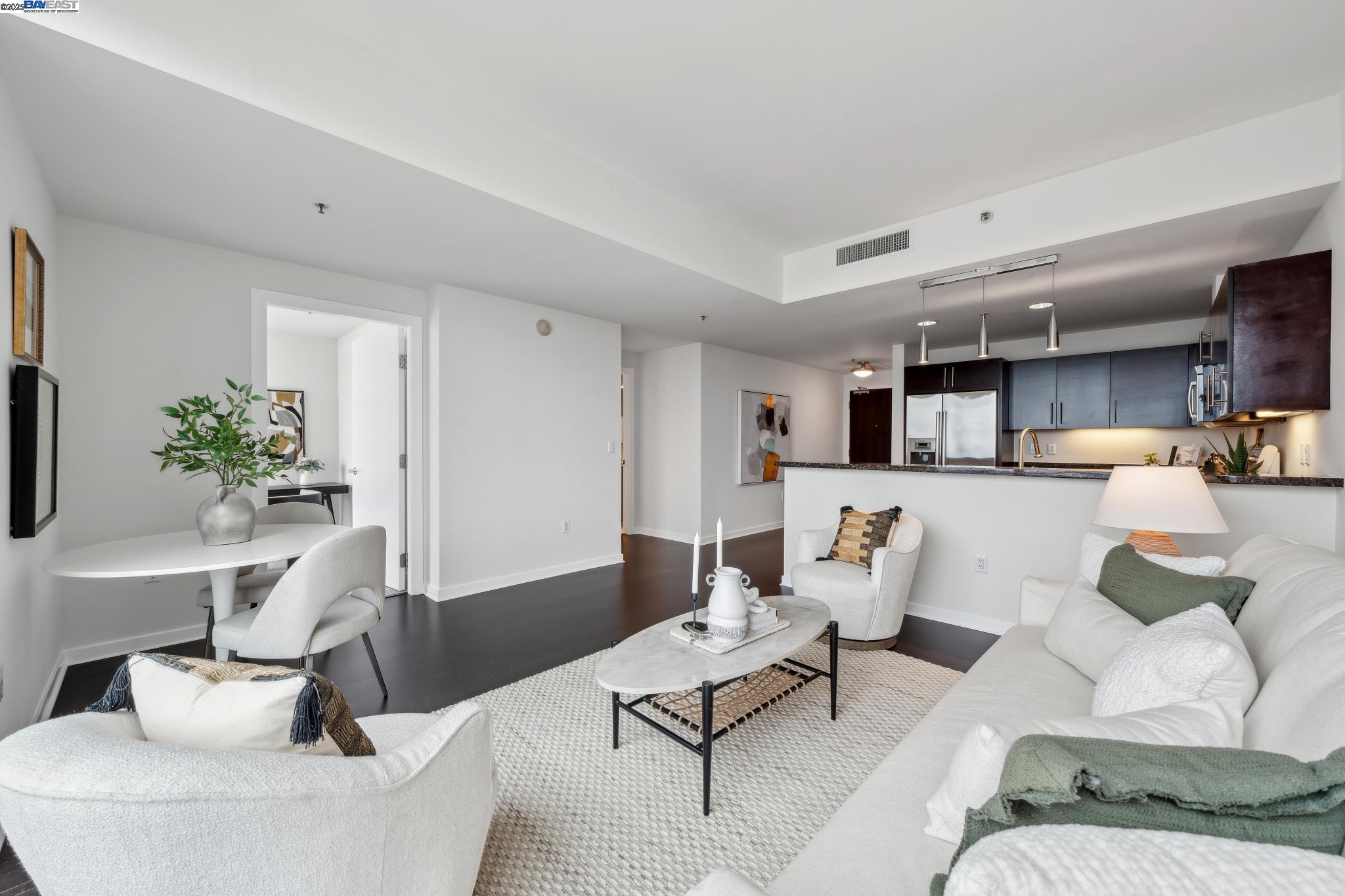 Detail Gallery Image 16 of 57 For 222 Broadway #1002,  Oakland,  CA 94607 - 1 Beds | 1 Baths