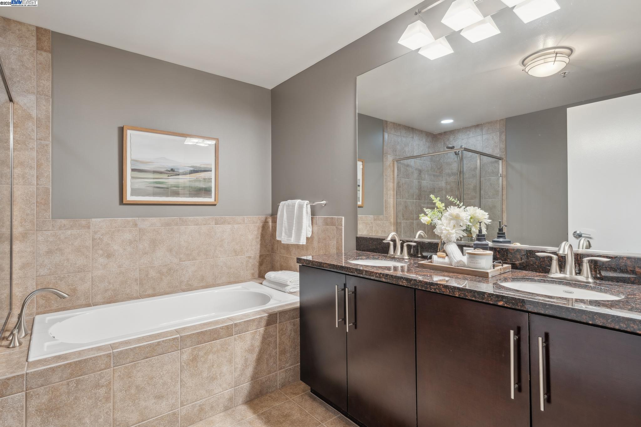 Detail Gallery Image 21 of 57 For 222 Broadway #1002,  Oakland,  CA 94607 - 1 Beds | 1 Baths