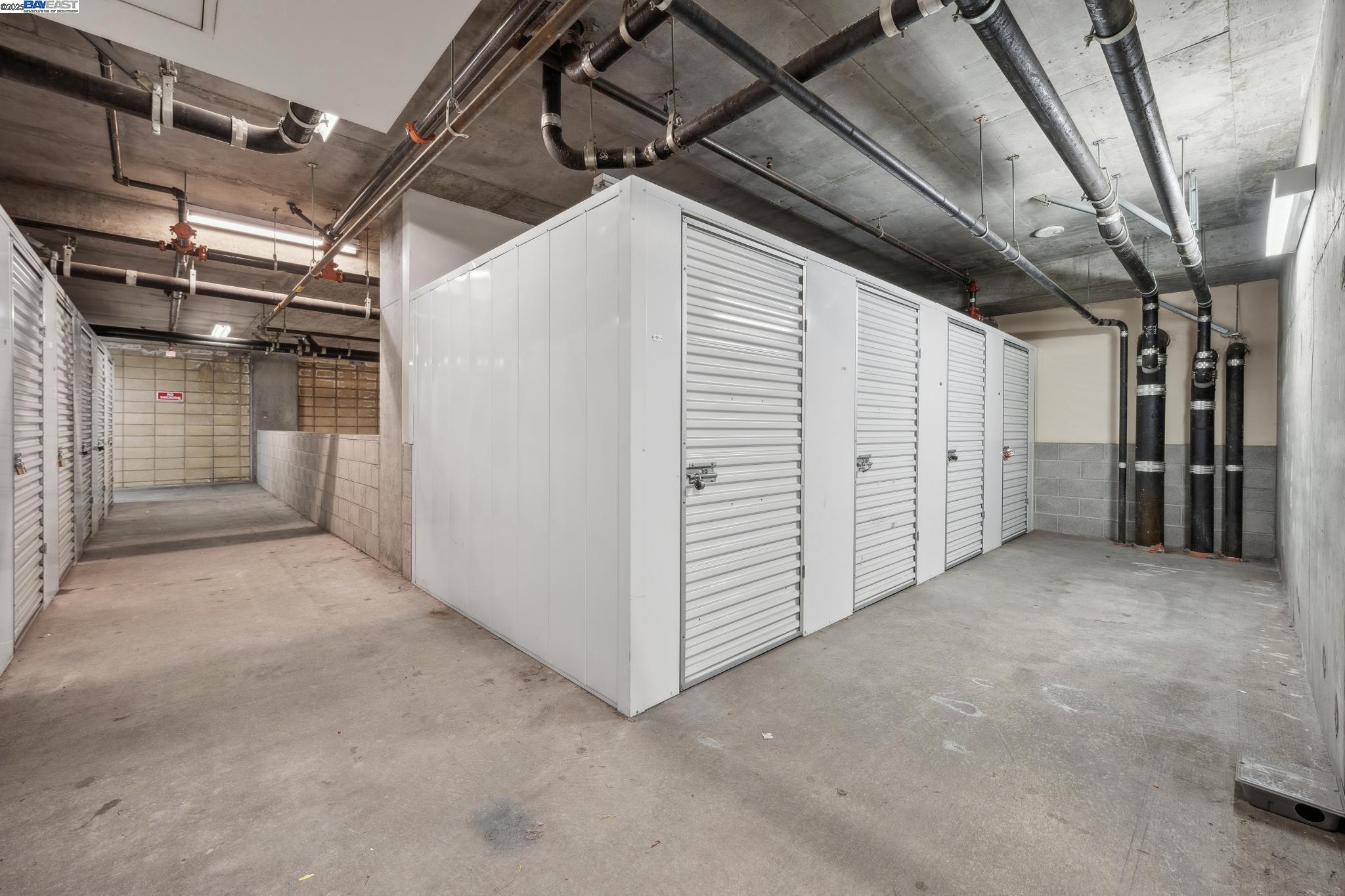 Detail Gallery Image 40 of 57 For 222 Broadway #1002,  Oakland,  CA 94607 - 1 Beds | 1 Baths