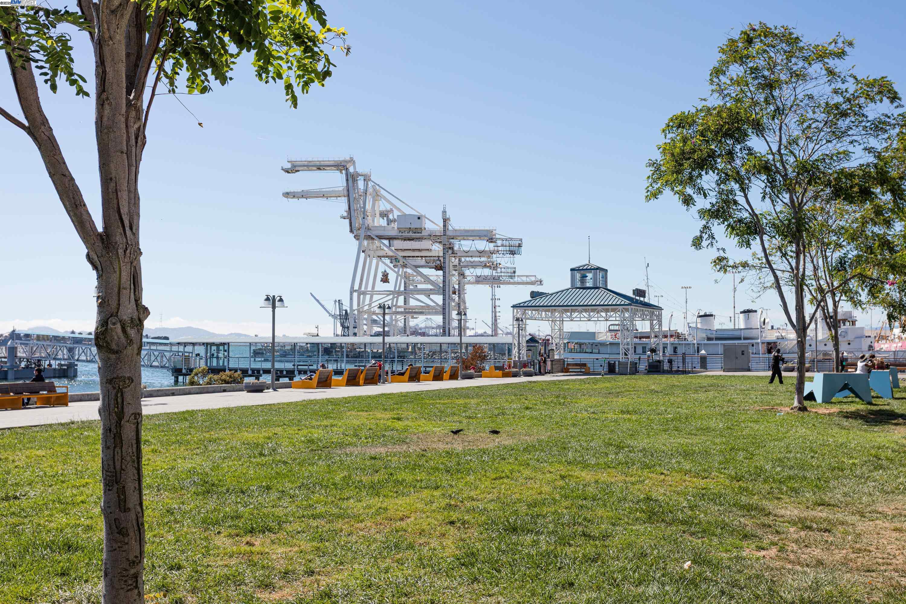 Detail Gallery Image 57 of 57 For 222 Broadway #1002,  Oakland,  CA 94607 - 1 Beds | 1 Baths