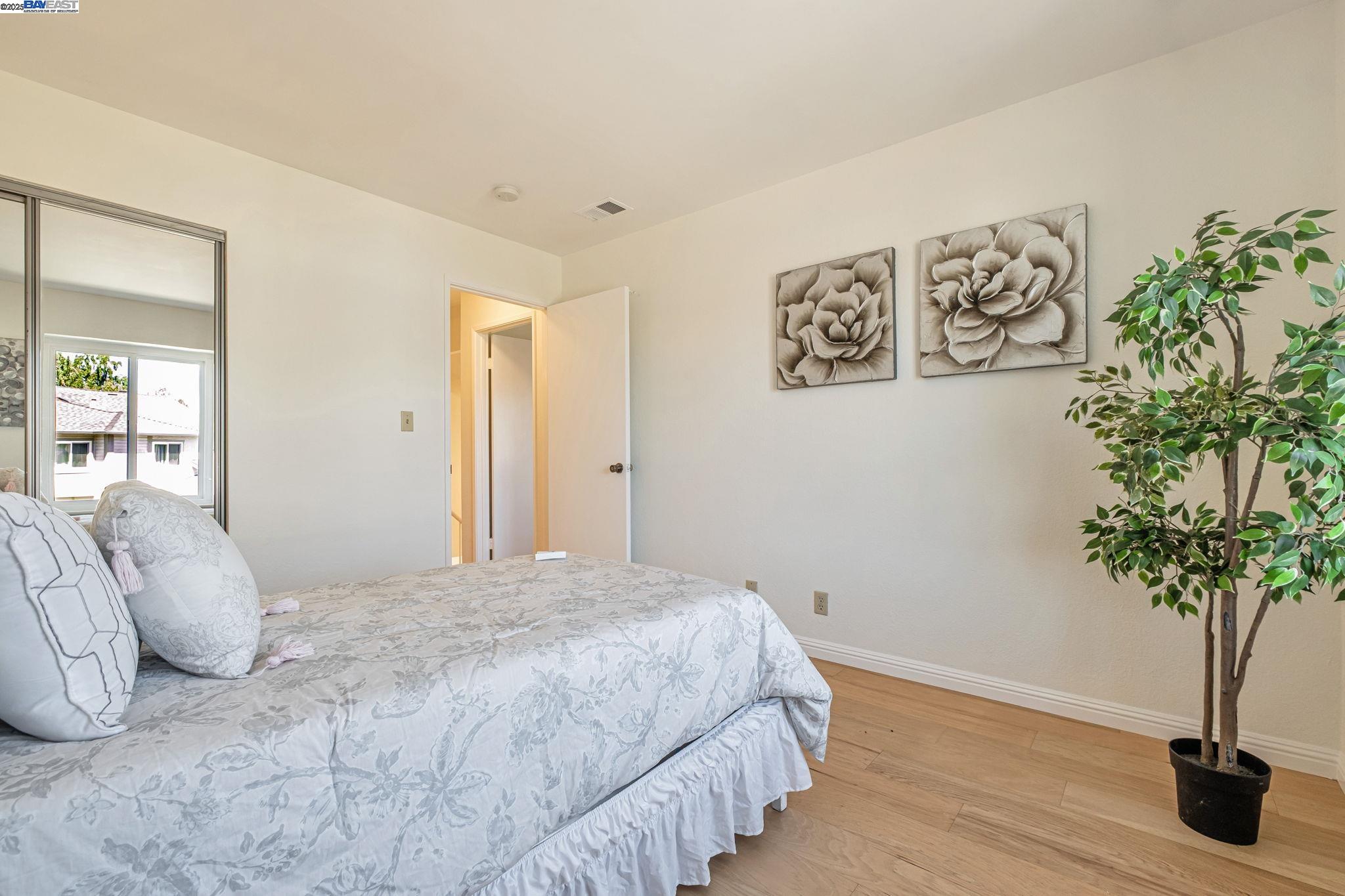 Detail Gallery Image 27 of 39 For 4834 Garnet Cmn, Fremont,  CA 94555 - 4 Beds | 2/1 Baths