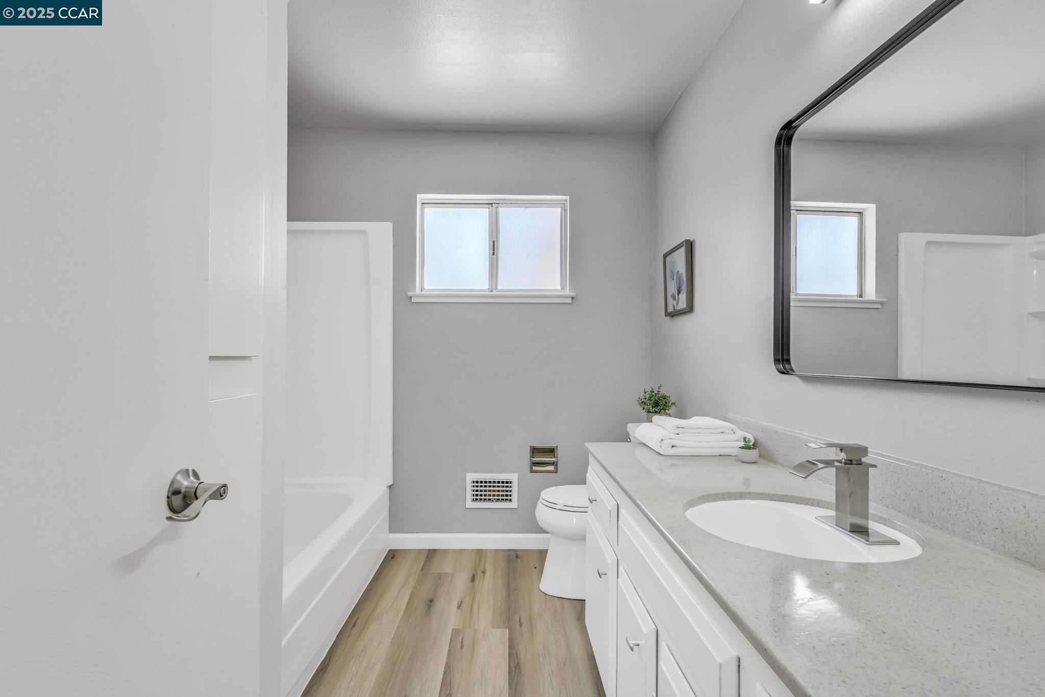 Detail Gallery Image 24 of 36 For 217 Olympia Dr, Pittsburg,  CA 94565 - 3 Beds | 2 Baths