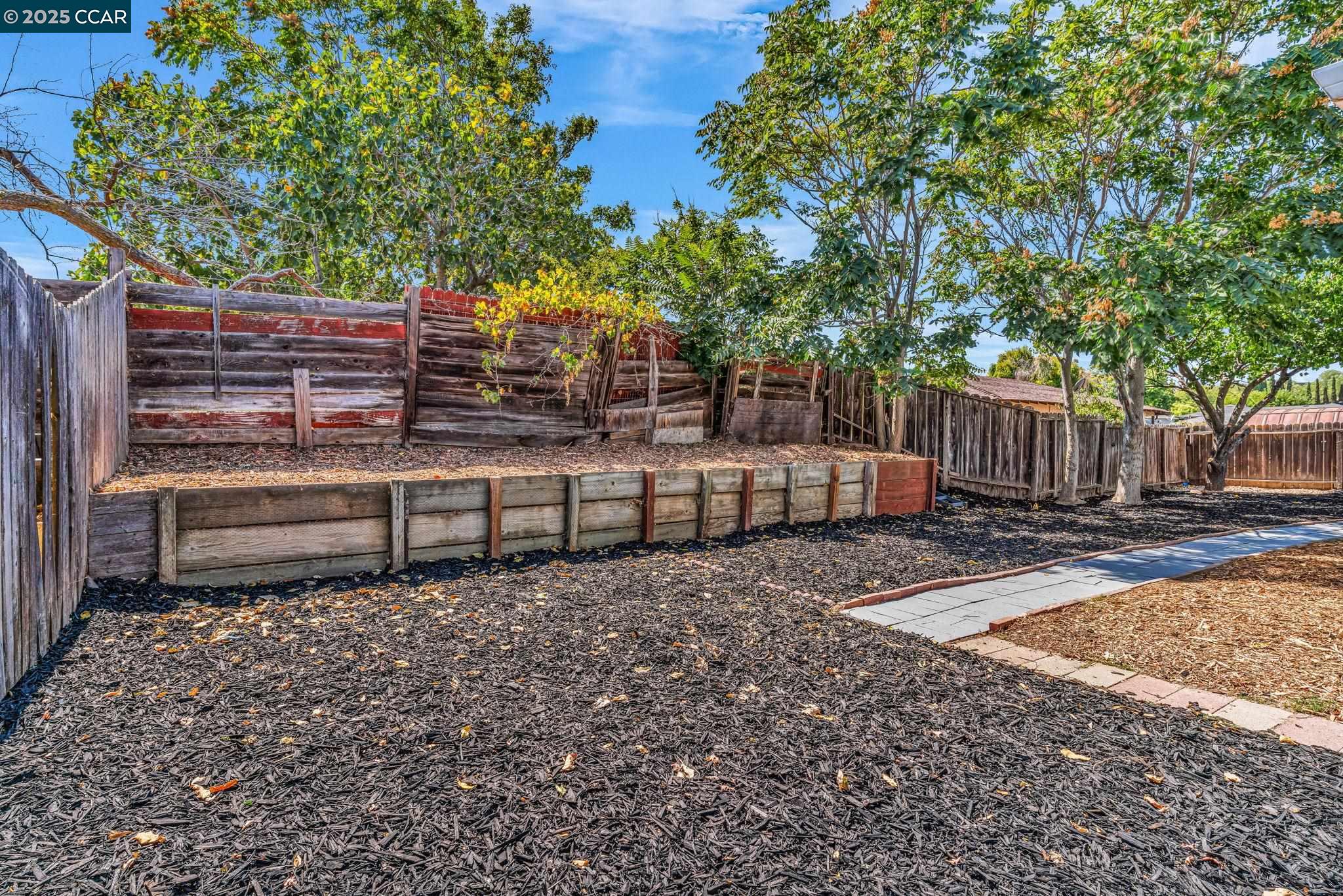 Detail Gallery Image 36 of 36 For 217 Olympia Dr, Pittsburg,  CA 94565 - 3 Beds | 2 Baths