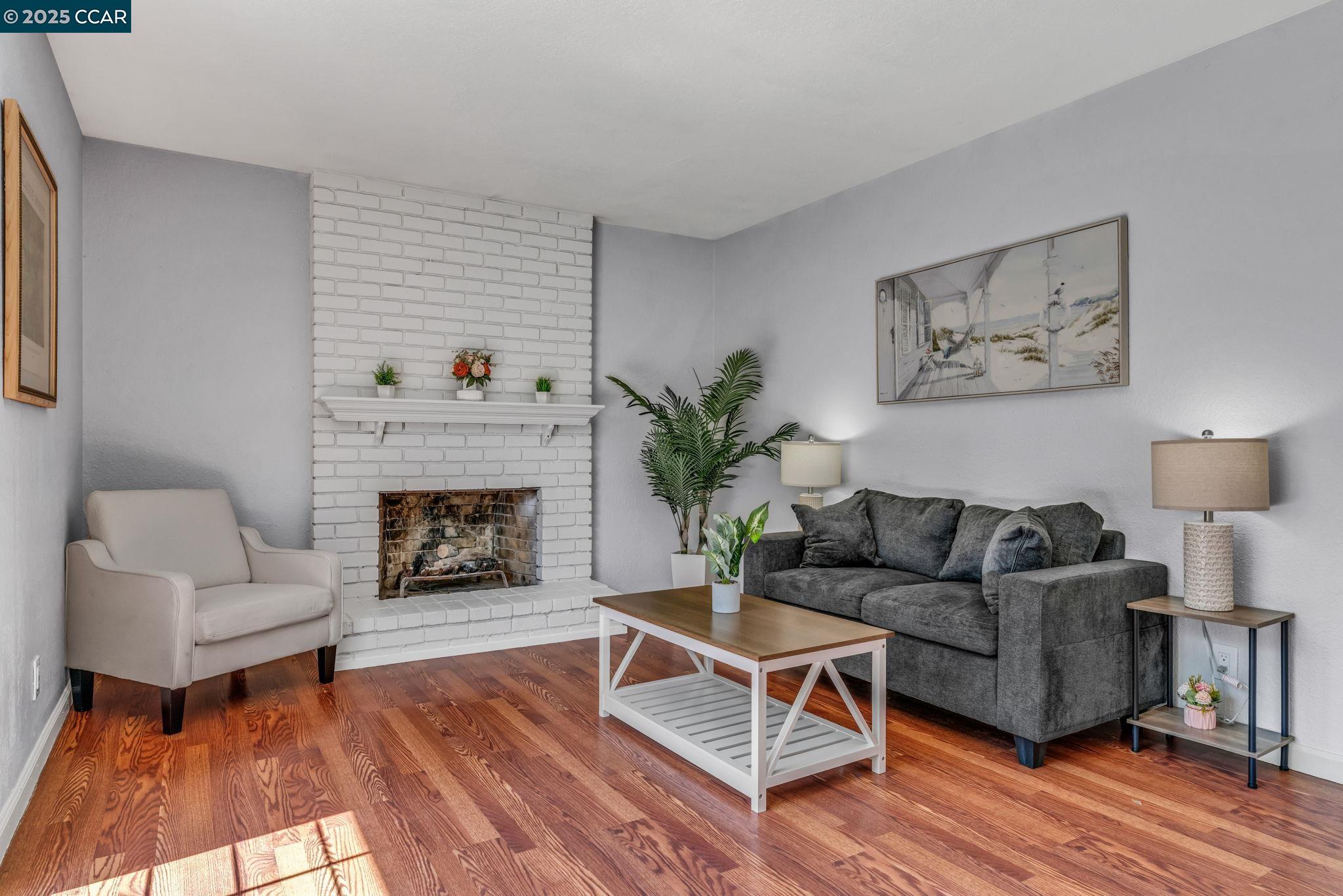 Detail Gallery Image 9 of 36 For 217 Olympia Dr, Pittsburg,  CA 94565 - 3 Beds | 2 Baths
