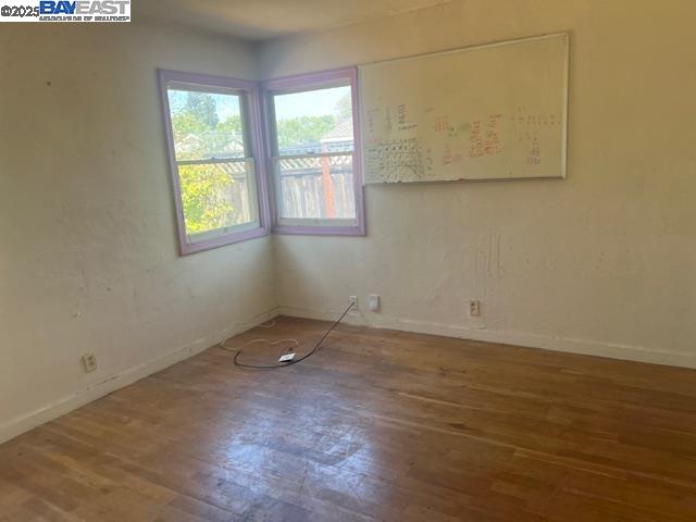 Detail Gallery Image 9 of 10 For 435 Rosewood Ave, San Jose,  CA 95117 - 3 Beds | 1 Baths