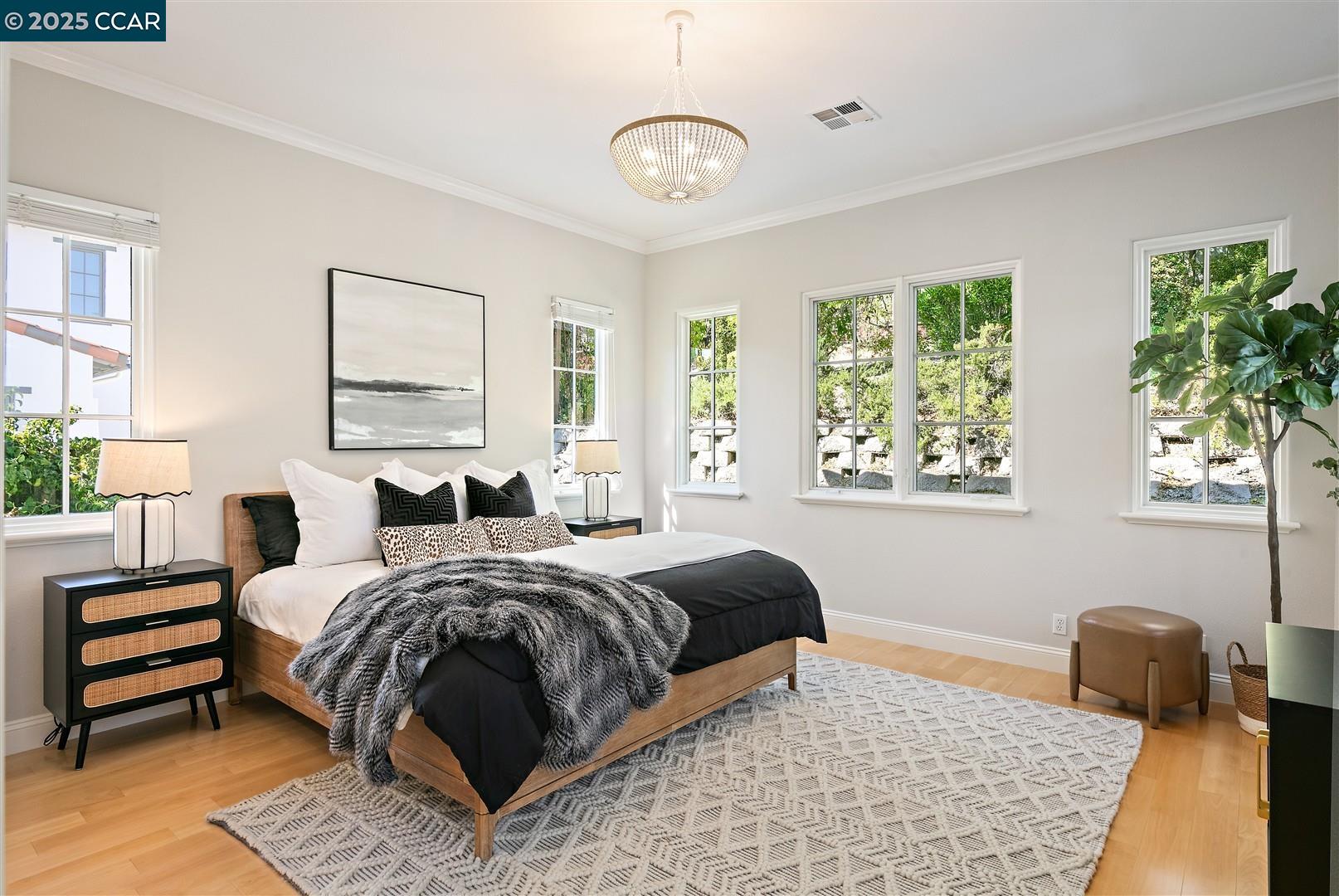 Detail Gallery Image 20 of 60 For 6 Whiting Ct, Moraga,  CA 94556 - 4 Beds | 3/1 Baths