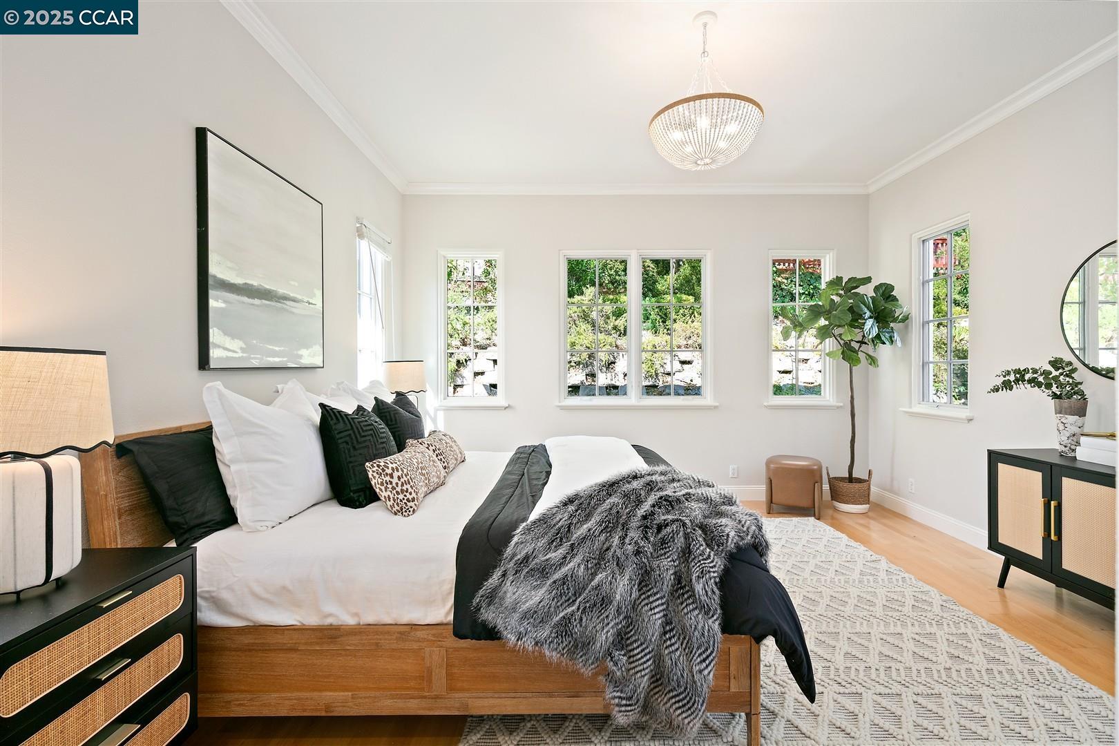 Detail Gallery Image 21 of 60 For 6 Whiting Ct, Moraga,  CA 94556 - 4 Beds | 3/1 Baths