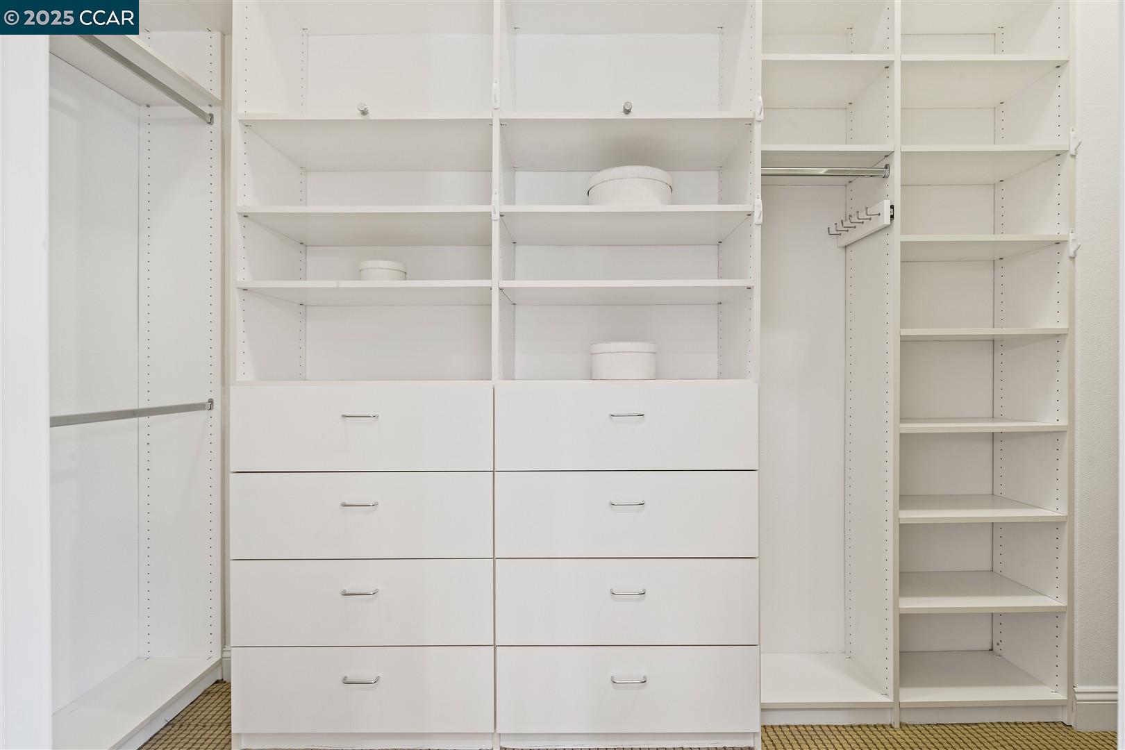 Detail Gallery Image 26 of 60 For 6 Whiting Ct, Moraga,  CA 94556 - 4 Beds | 3/1 Baths