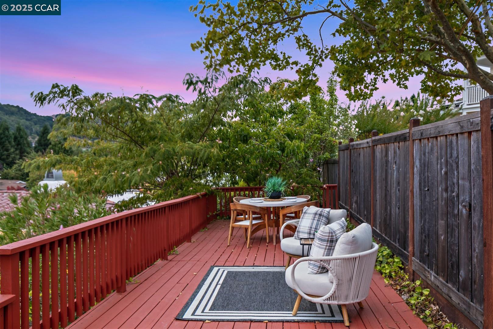 Detail Gallery Image 44 of 60 For 6 Whiting Ct, Moraga,  CA 94556 - 4 Beds | 3/1 Baths