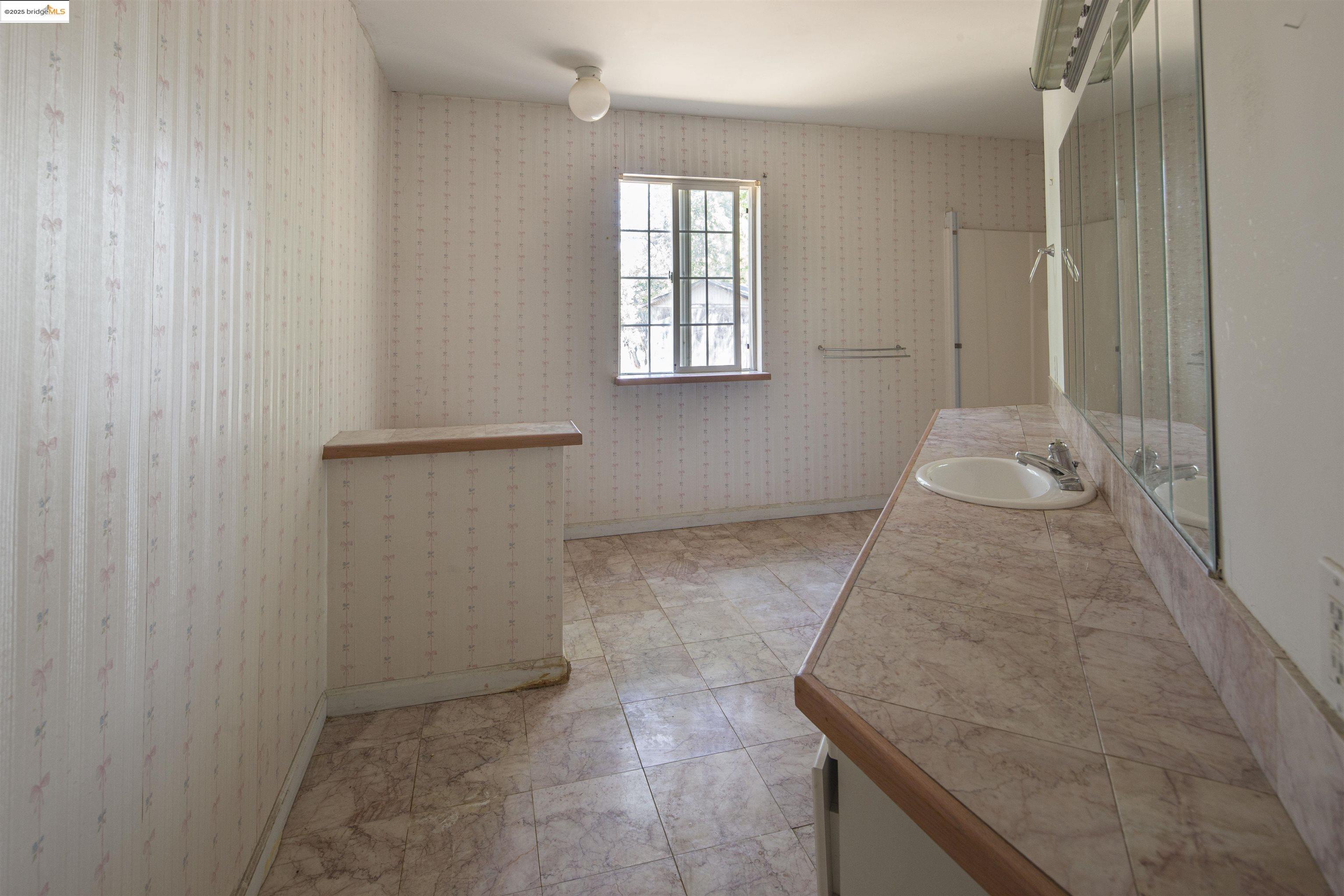 Detail Gallery Image 30 of 49 For 21767 Longeway Rd, Sonora,  CA 95370 - 3 Beds | 3 Baths