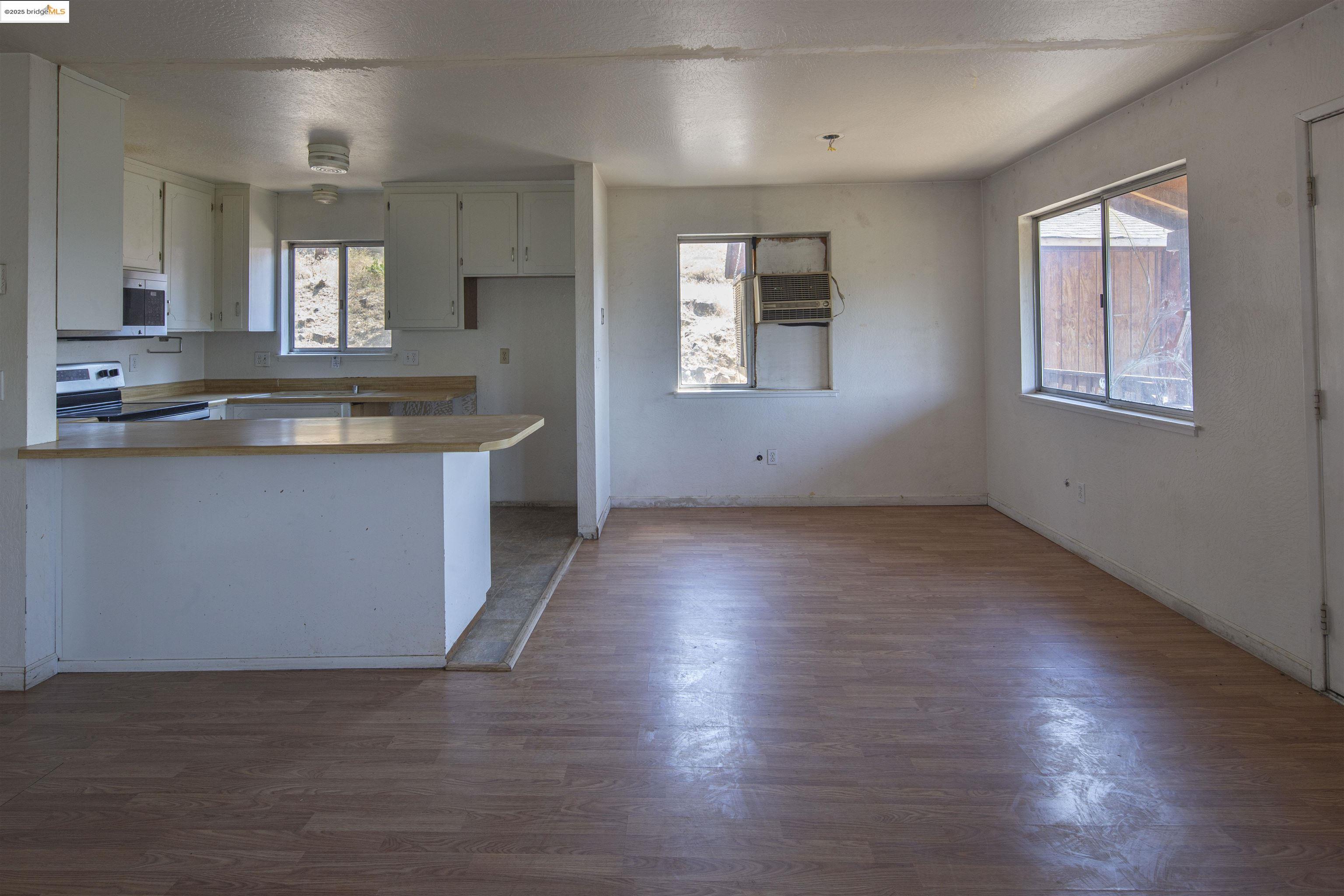 Detail Gallery Image 14 of 37 For 20336 Stardust Way, Tuolumne,  CA 95379 - 3 Beds | 2 Baths