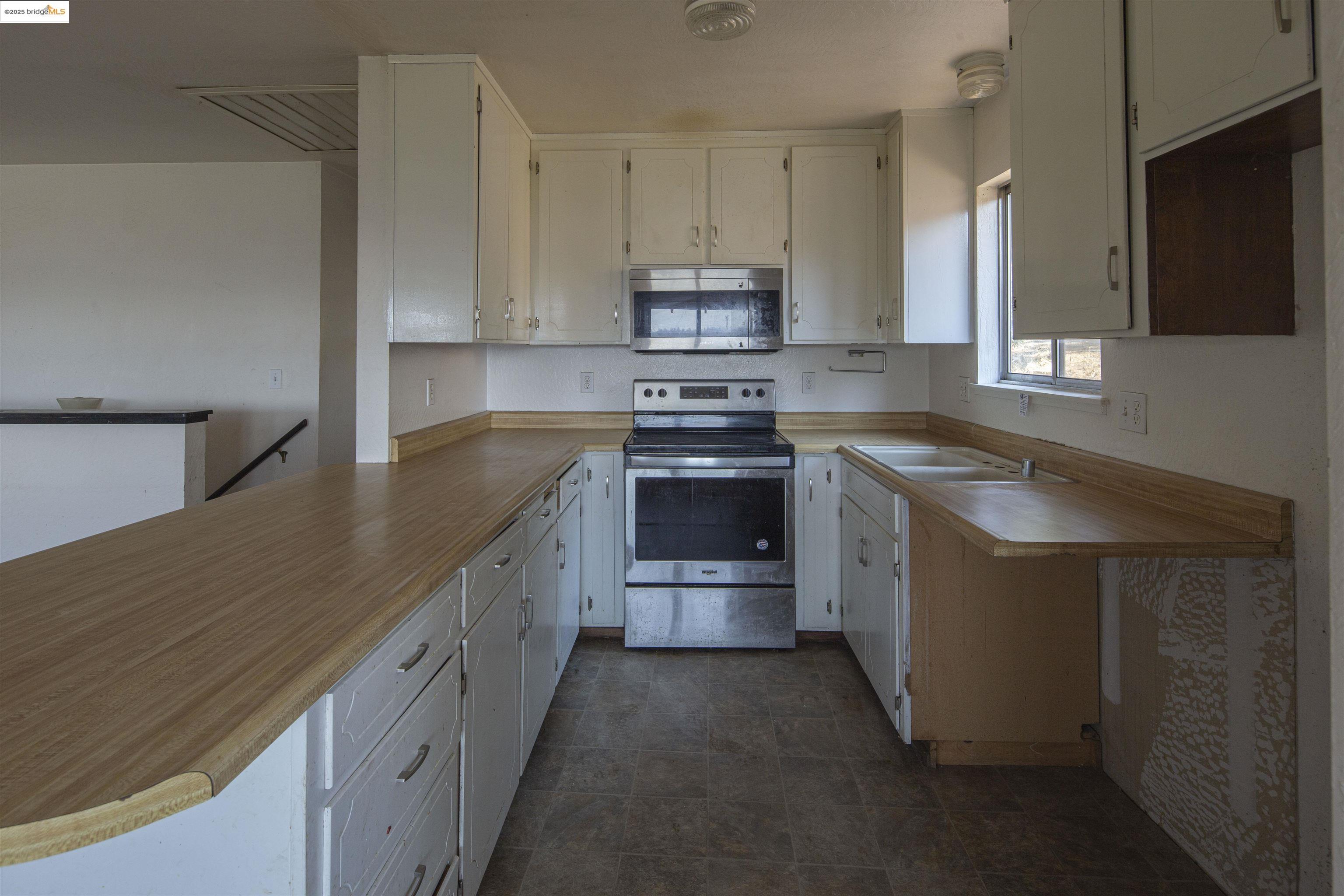 Detail Gallery Image 16 of 37 For 20336 Stardust Way, Tuolumne,  CA 95379 - 3 Beds | 2 Baths