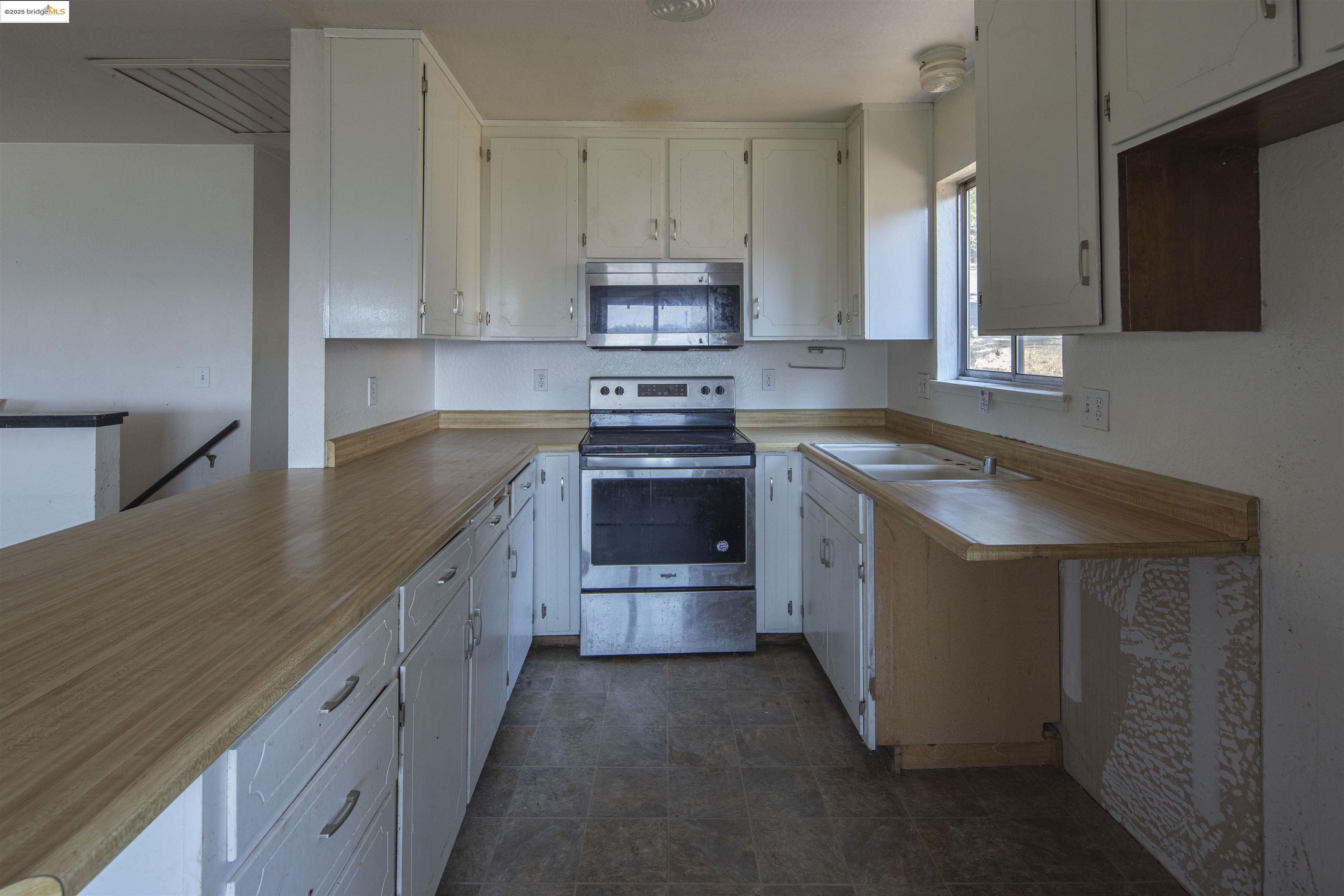 Detail Gallery Image 17 of 37 For 20336 Stardust Way, Tuolumne,  CA 95379 - 3 Beds | 2 Baths