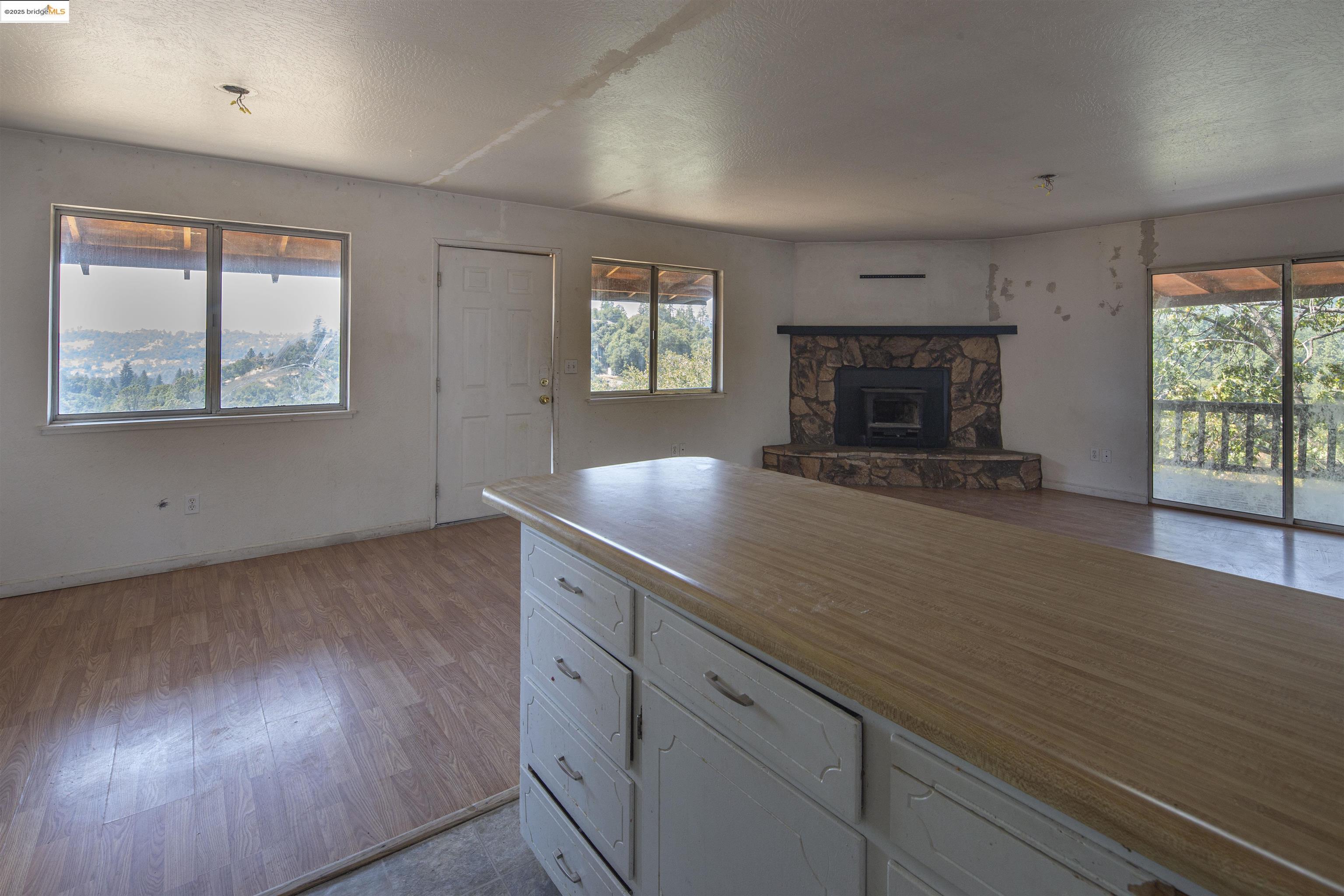 Detail Gallery Image 19 of 37 For 20336 Stardust Way, Tuolumne,  CA 95379 - 3 Beds | 2 Baths