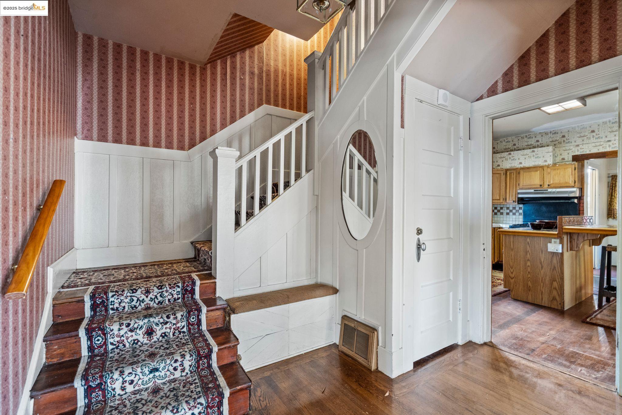 Detail Gallery Image 18 of 27 For 746 E 19th St, Oakland,  CA 94606 - 3 Beds | 2 Baths