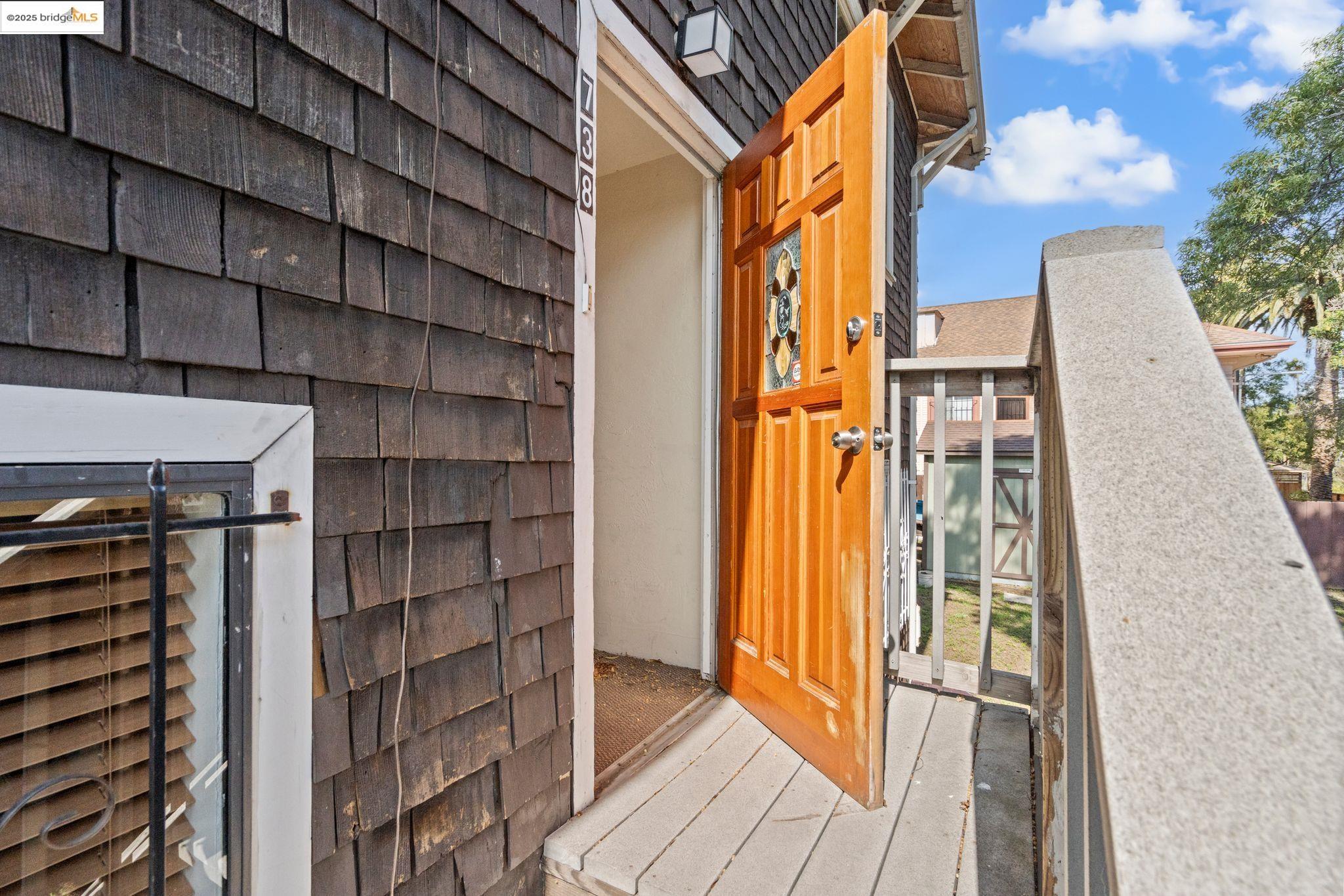 Detail Gallery Image 19 of 29 For 738 E 19th St, Oakland,  CA 94606 - – Beds | – Baths