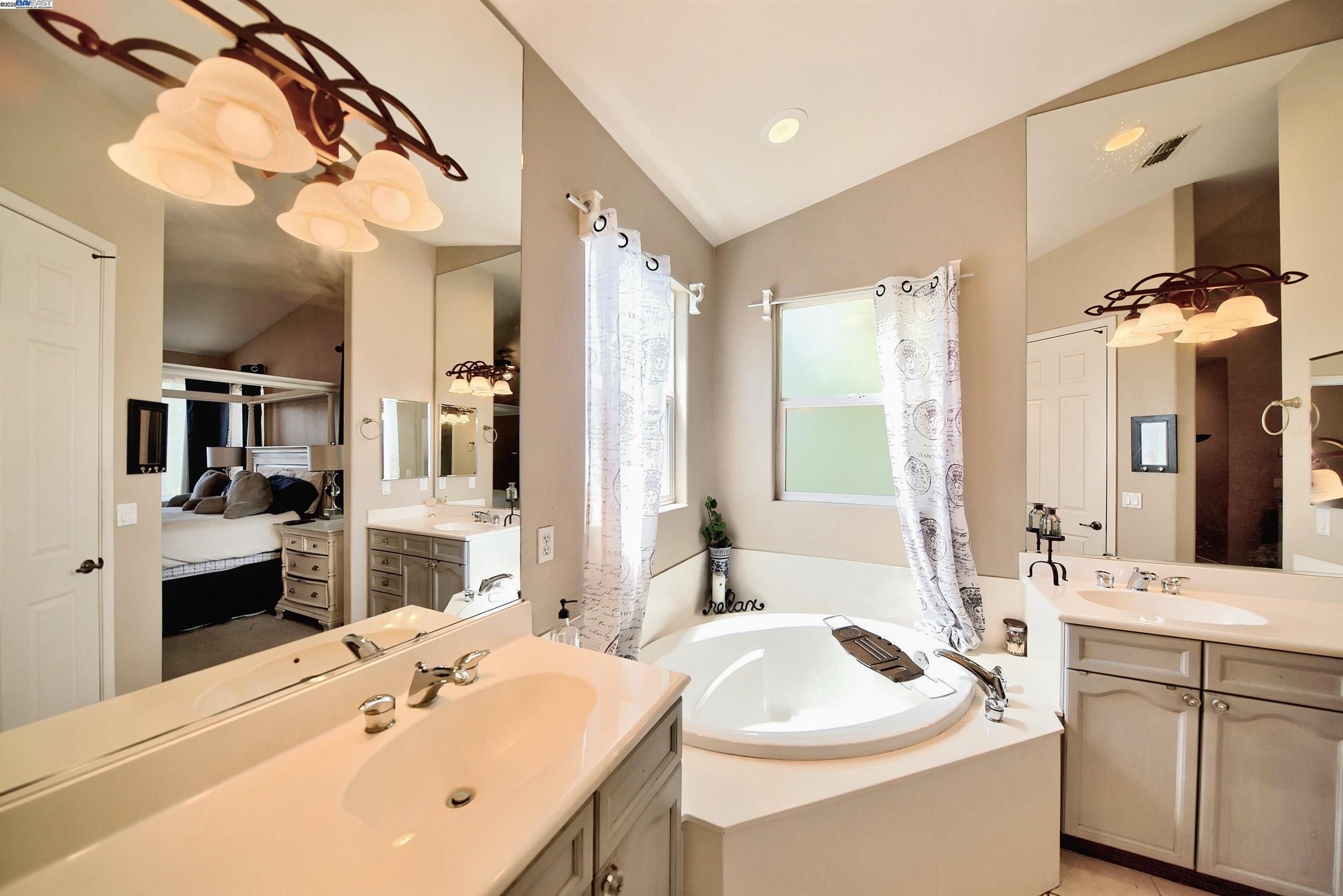 Detail Gallery Image 32 of 41 For 1635 Langum Way, Manteca,  CA 95337 - 5 Beds | 3/1 Baths