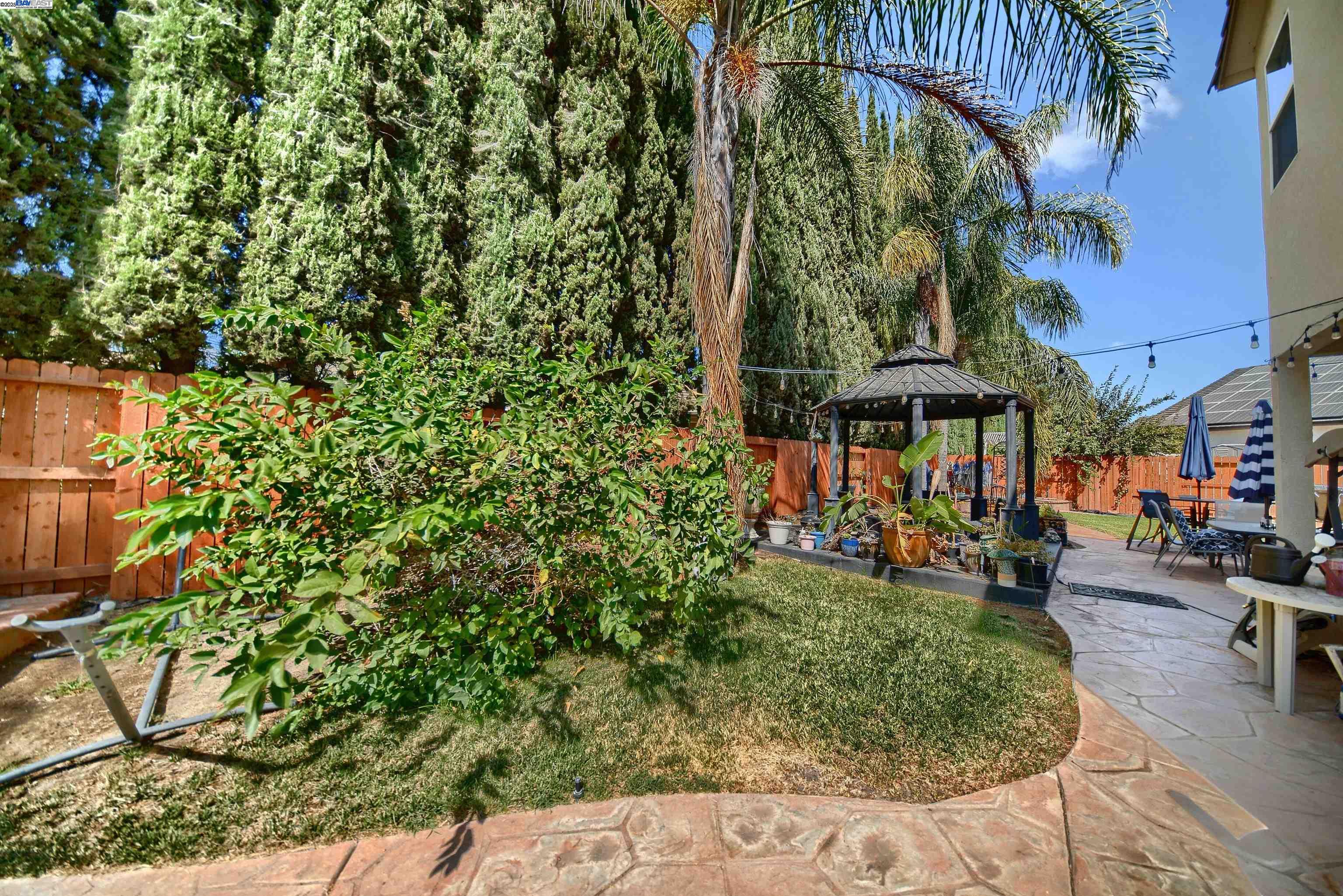Detail Gallery Image 37 of 41 For 1635 Langum Way, Manteca,  CA 95337 - 5 Beds | 3/1 Baths