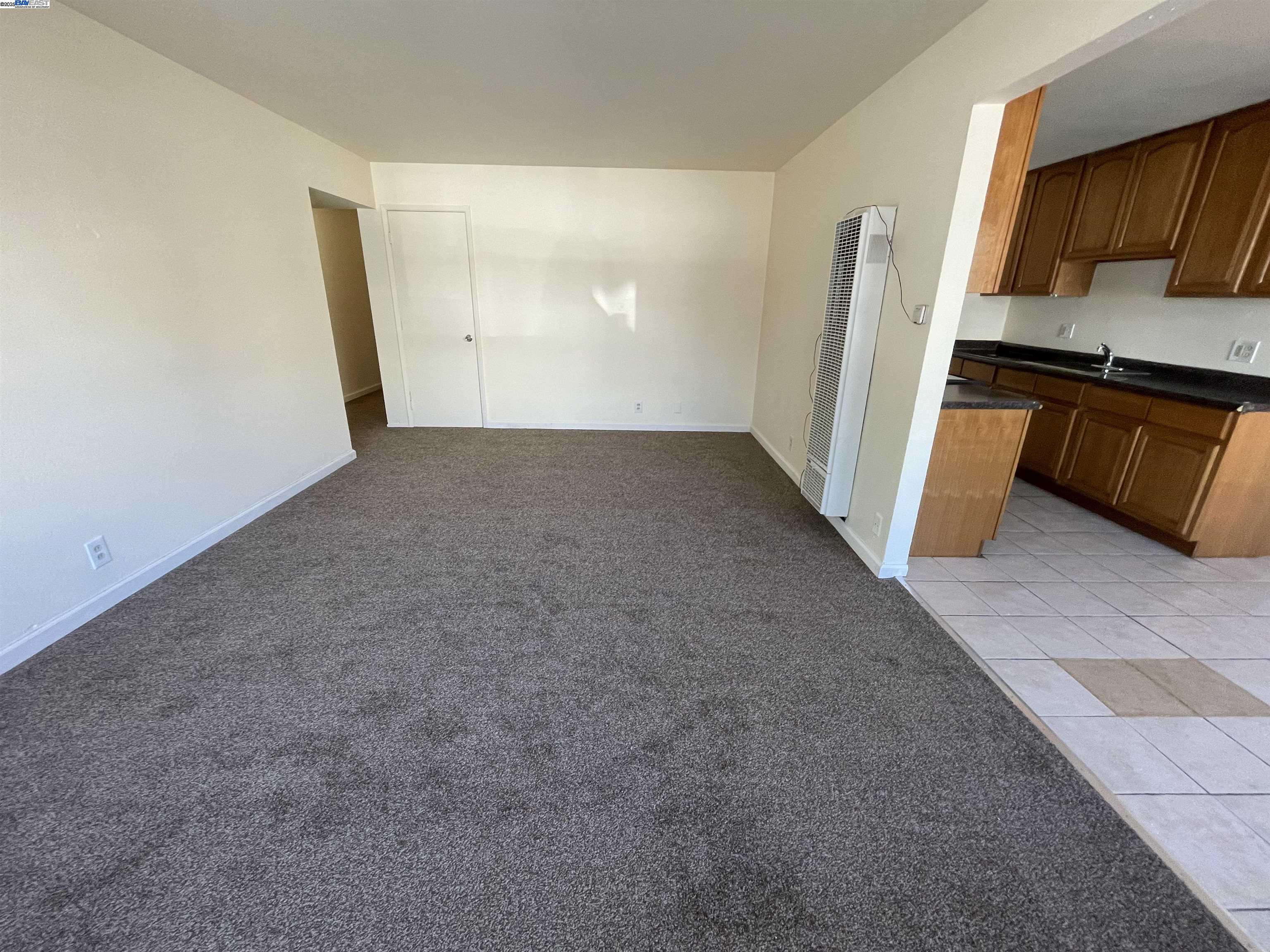 Detail Gallery Image 4 of 12 For 54 Garibaldi St, Daly City,  CA 94014 - – Beds | – Baths
