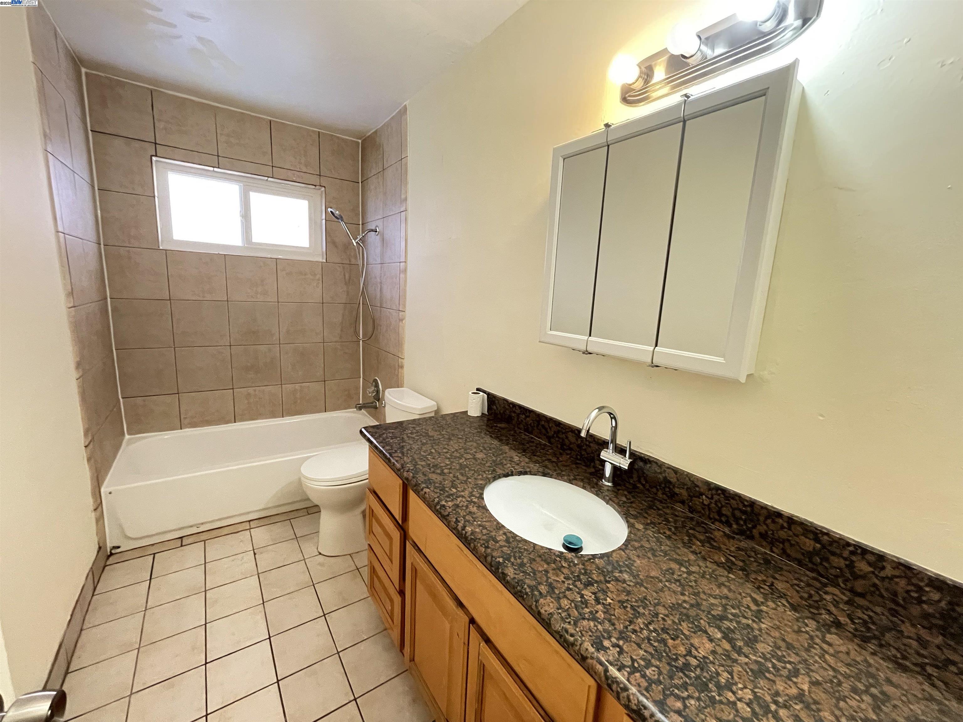 Detail Gallery Image 9 of 12 For 54 Garibaldi St, Daly City,  CA 94014 - – Beds | – Baths
