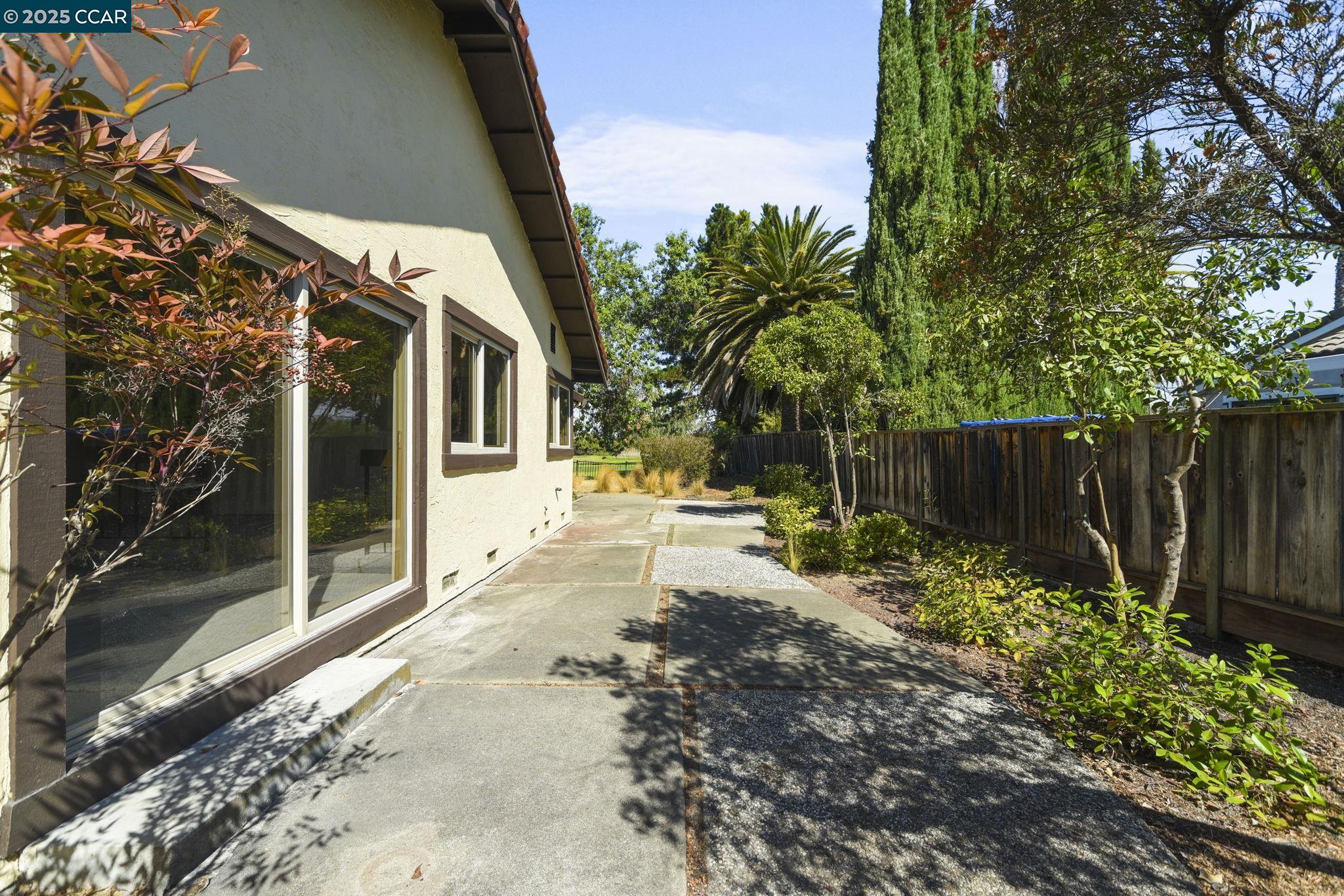 Detail Gallery Image 24 of 58 For 3223 Pine Valley Rd, San Ramon,  CA 94583 - 3 Beds | 2 Baths
