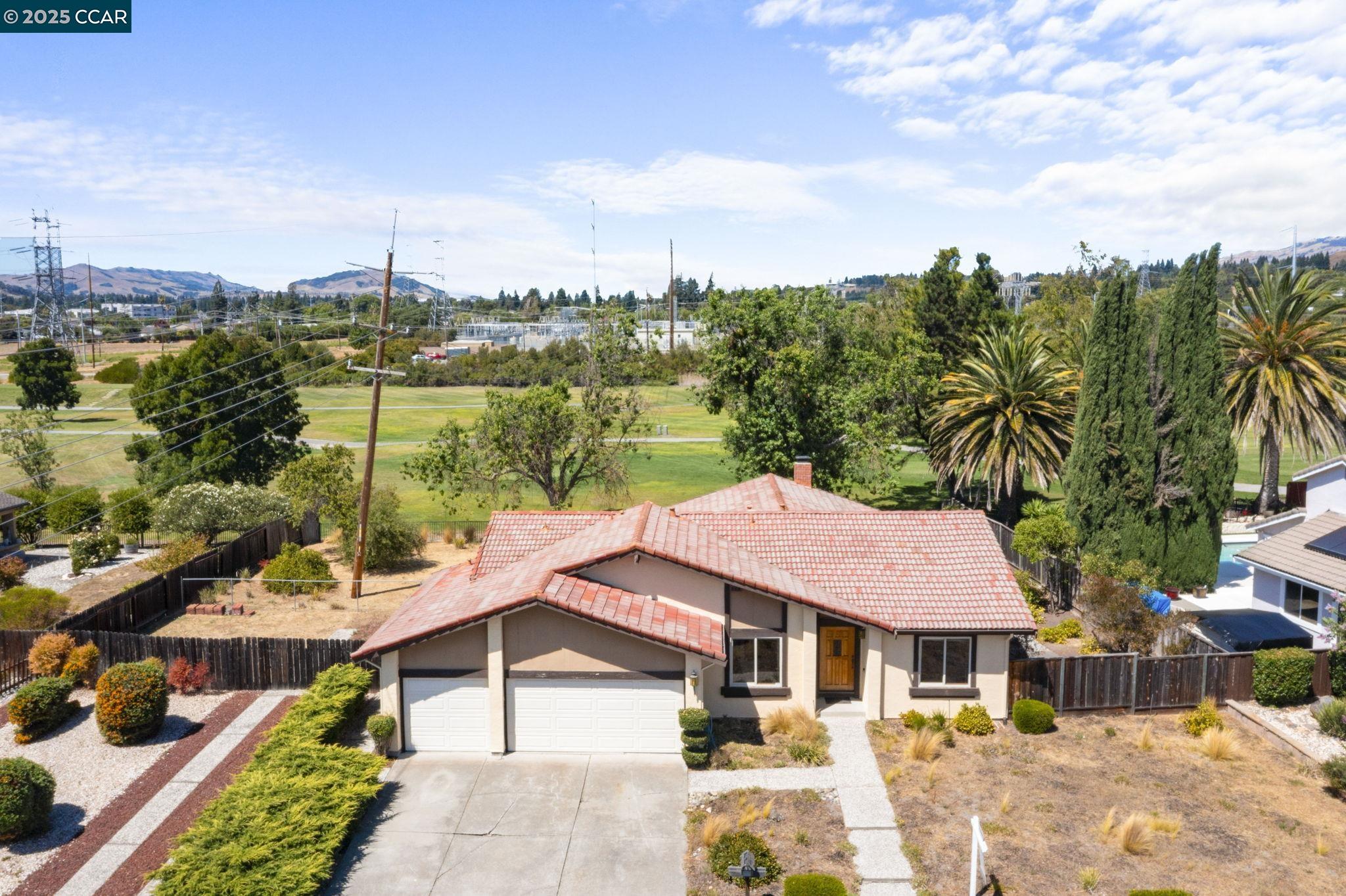 Detail Gallery Image 5 of 58 For 3223 Pine Valley Rd, San Ramon,  CA 94583 - 3 Beds | 2 Baths