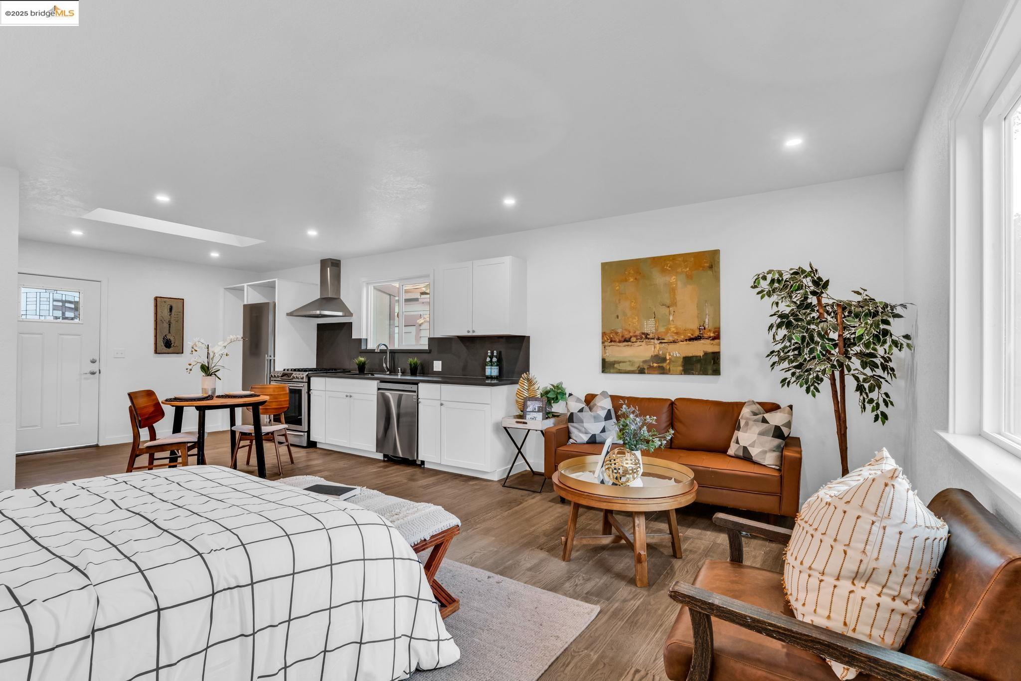 Detail Gallery Image 44 of 60 For 1615 Minturn St, Alameda,  CA 94501 - 3 Beds | 2 Baths