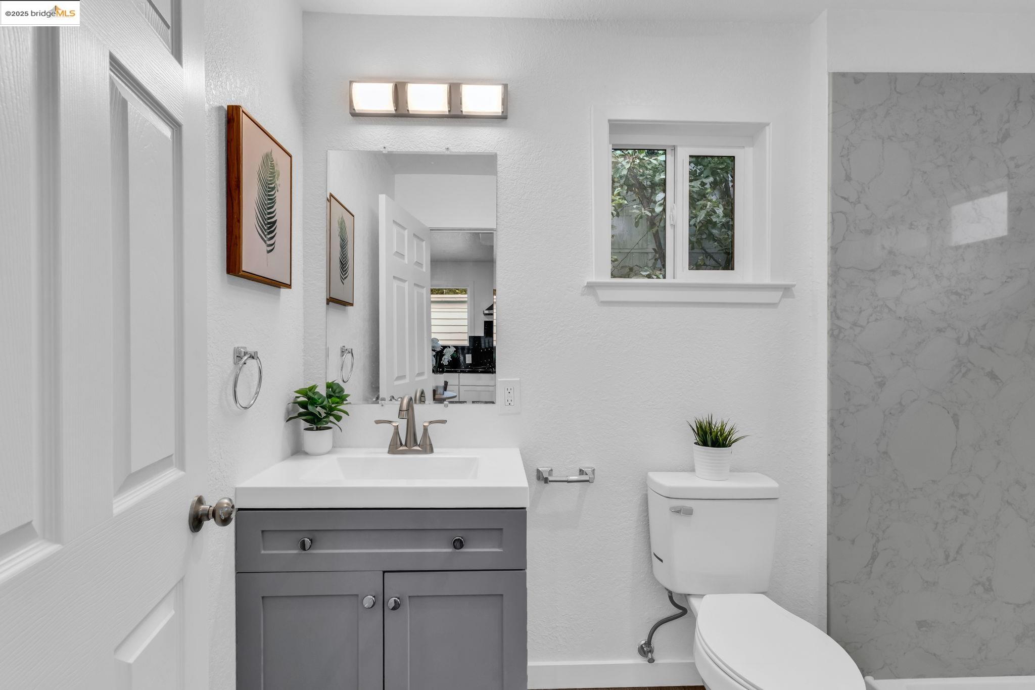 Detail Gallery Image 48 of 60 For 1615 Minturn St, Alameda,  CA 94501 - 3 Beds | 2 Baths