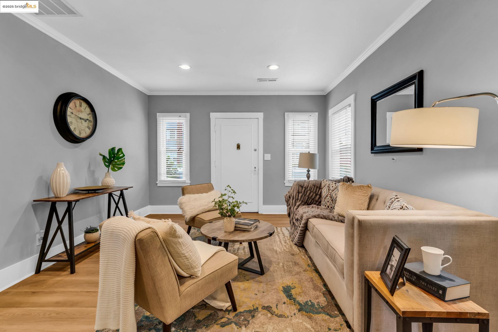 Detail Gallery Image 6 of 60 For 1615 Minturn St, Alameda,  CA 94501 - 3 Beds | 2 Baths