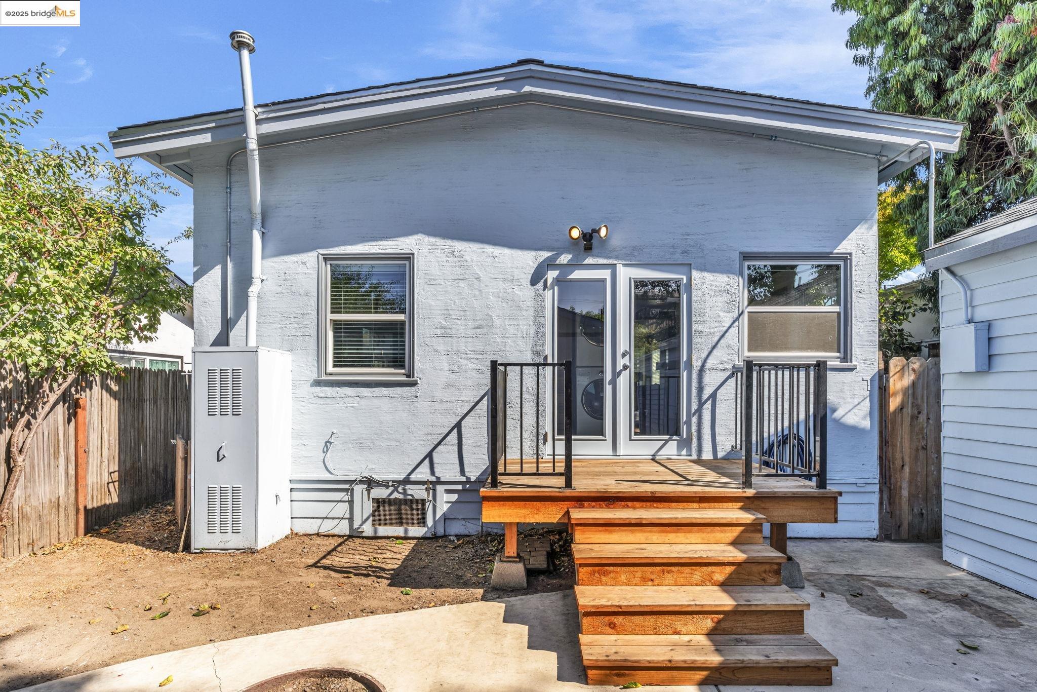 Detail Gallery Image 52 of 60 For 1615 Minturn St, Alameda,  CA 94501 - 3 Beds | 2 Baths