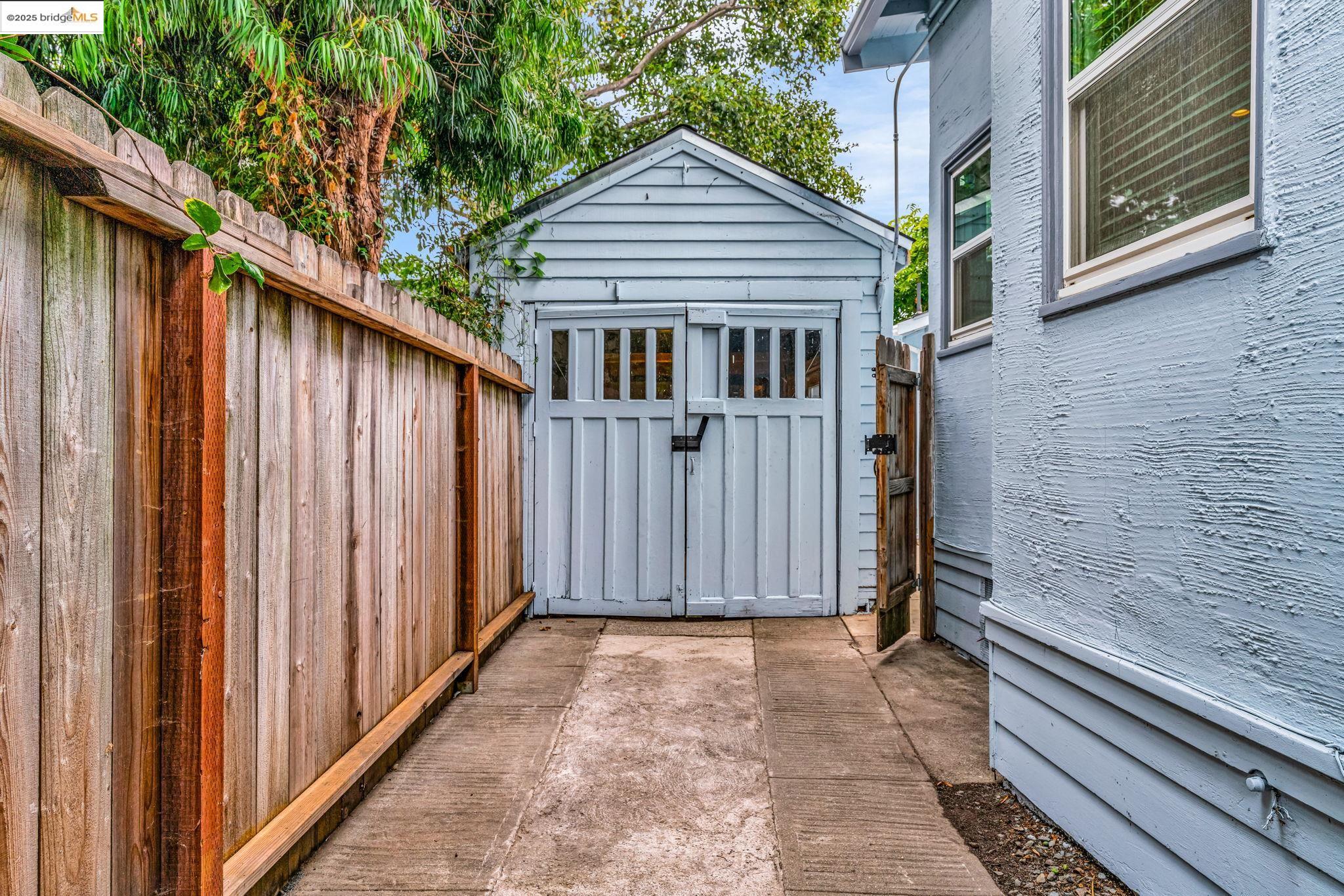 Detail Gallery Image 57 of 60 For 1615 Minturn St, Alameda,  CA 94501 - 3 Beds | 2 Baths