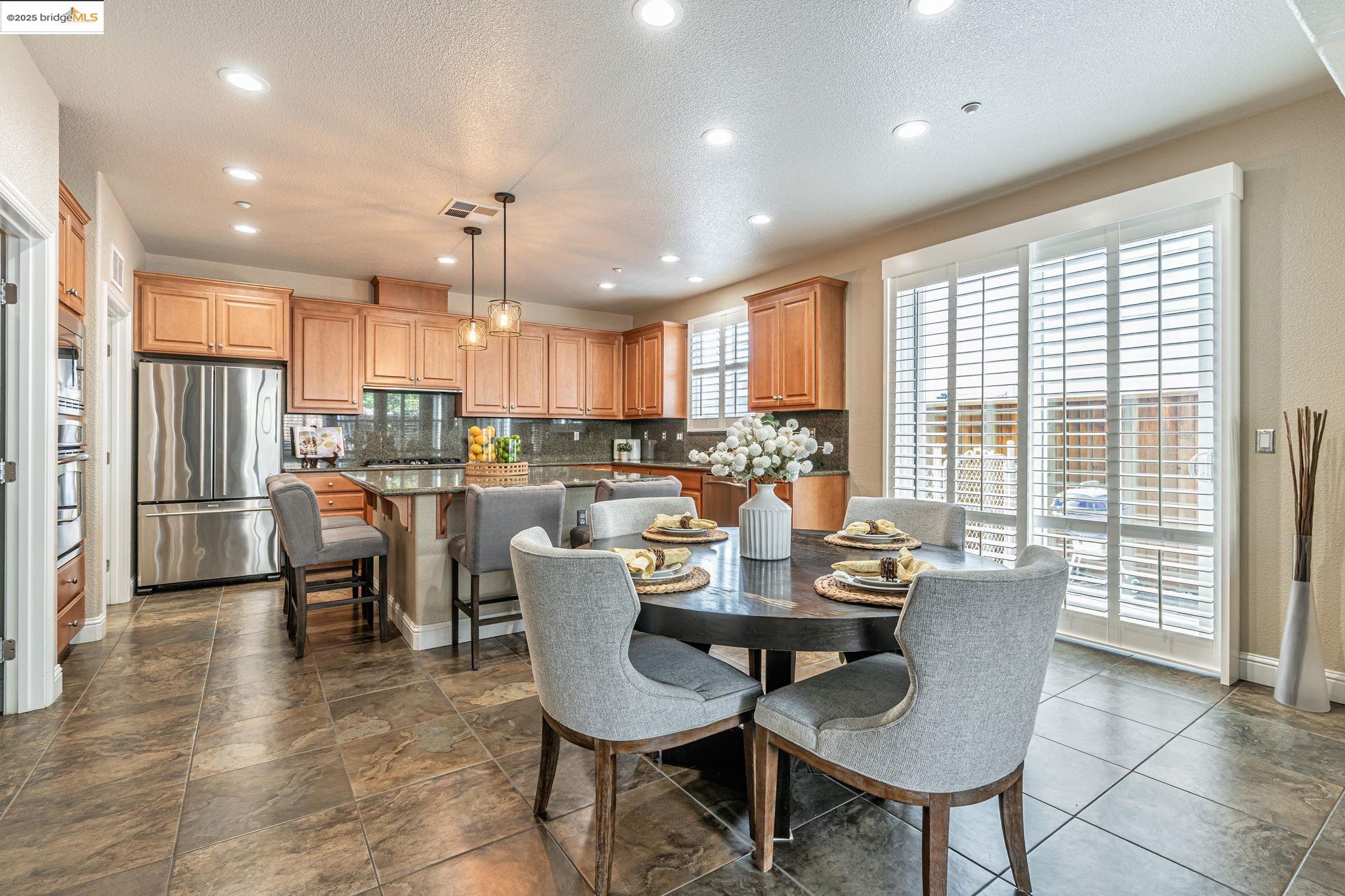 Detail Gallery Image 15 of 57 For 43 Sorrel Ct, Oakley,  CA 94561 - 4 Beds | 2/1 Baths
