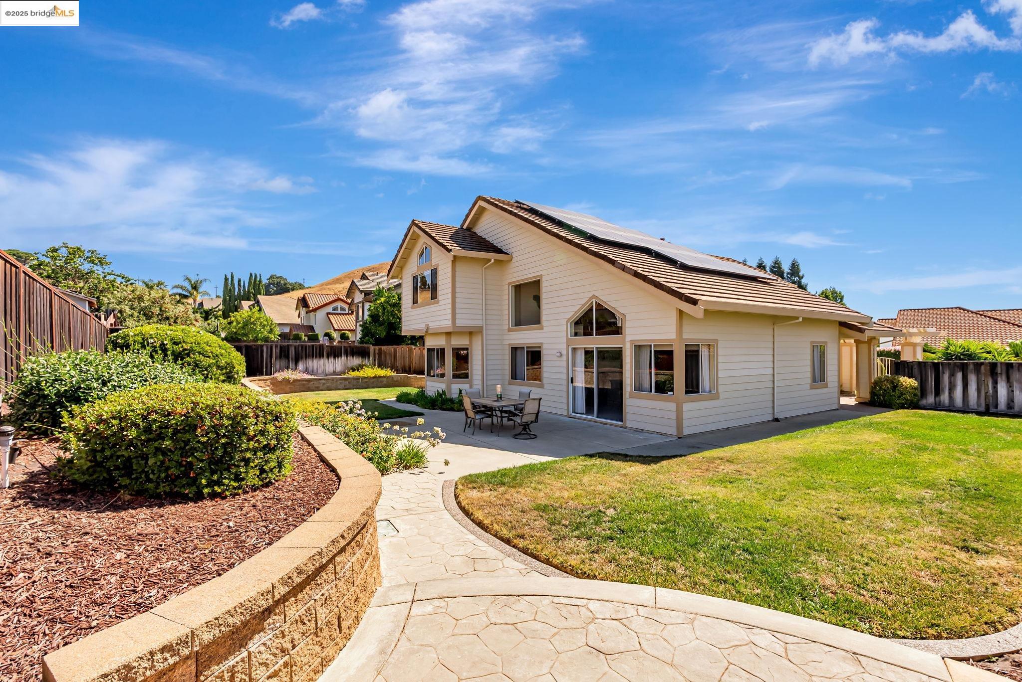 Detail Gallery Image 28 of 33 For 199 Shepard, Hercules,  CA 94547 - 5 Beds | 3 Baths