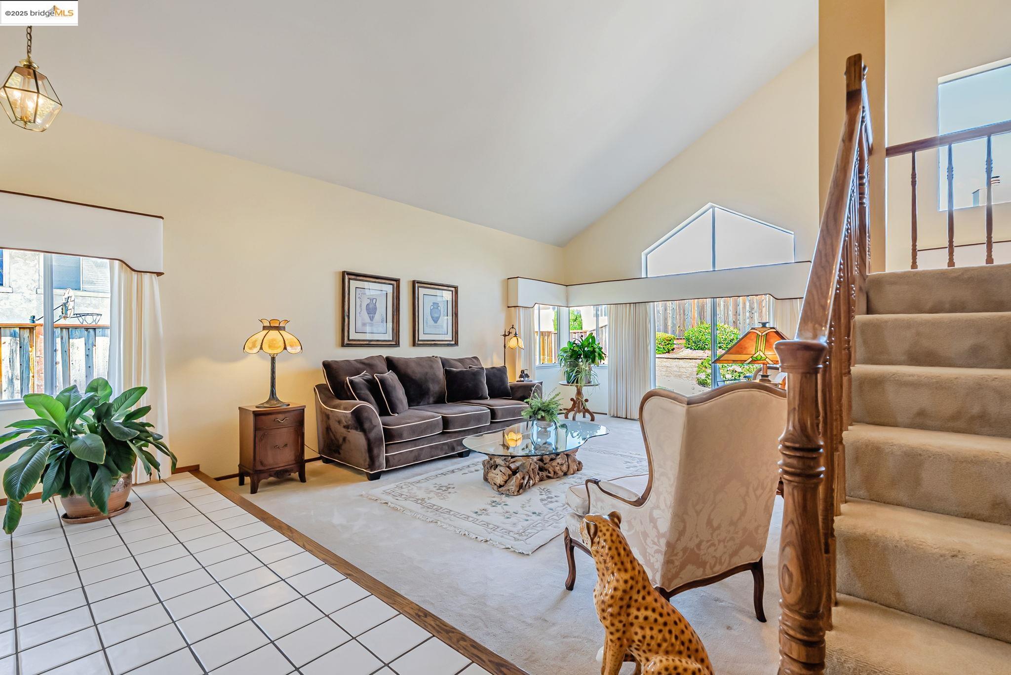 Detail Gallery Image 8 of 33 For 199 Shepard, Hercules,  CA 94547 - 5 Beds | 3 Baths