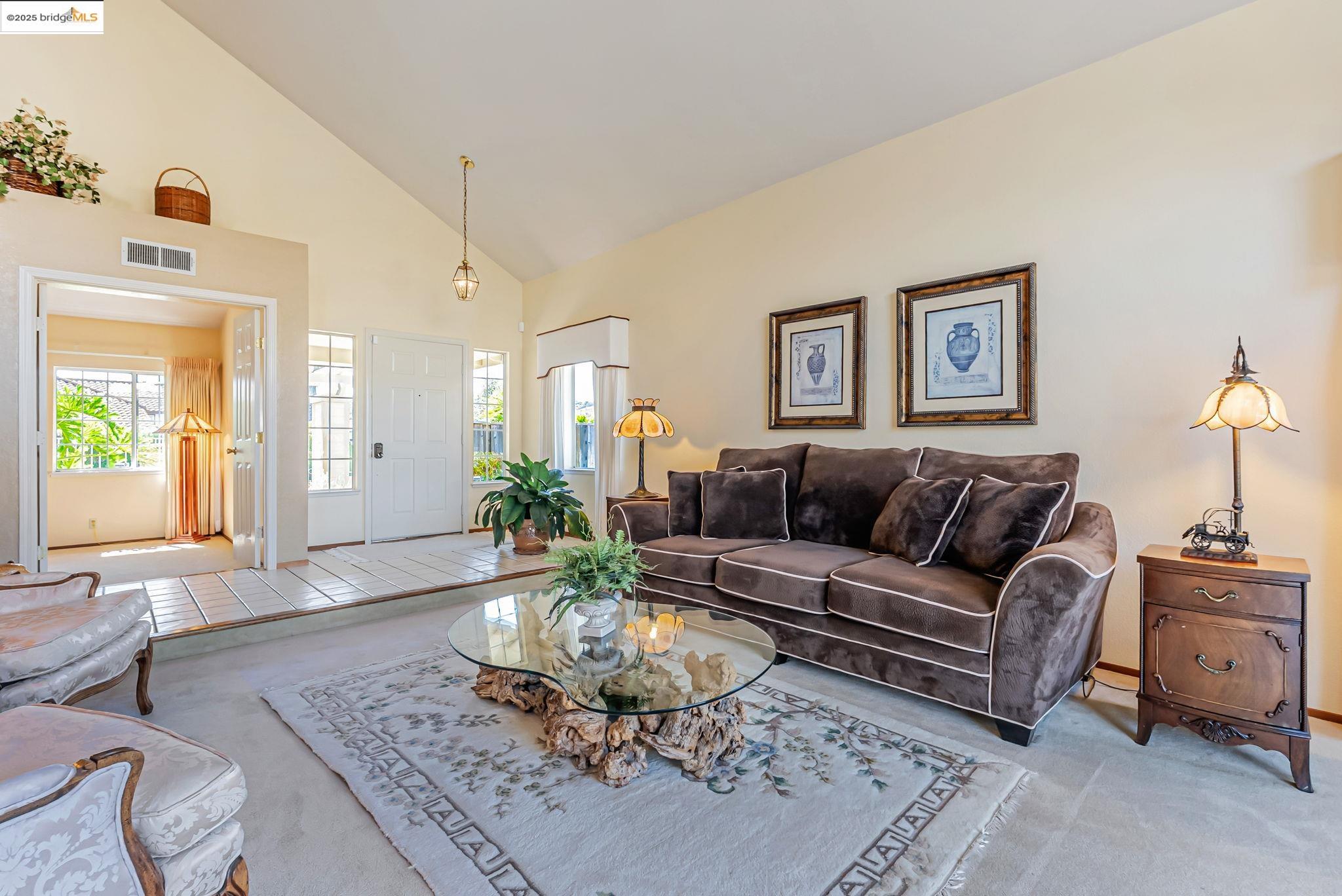 Detail Gallery Image 9 of 33 For 199 Shepard, Hercules,  CA 94547 - 5 Beds | 3 Baths