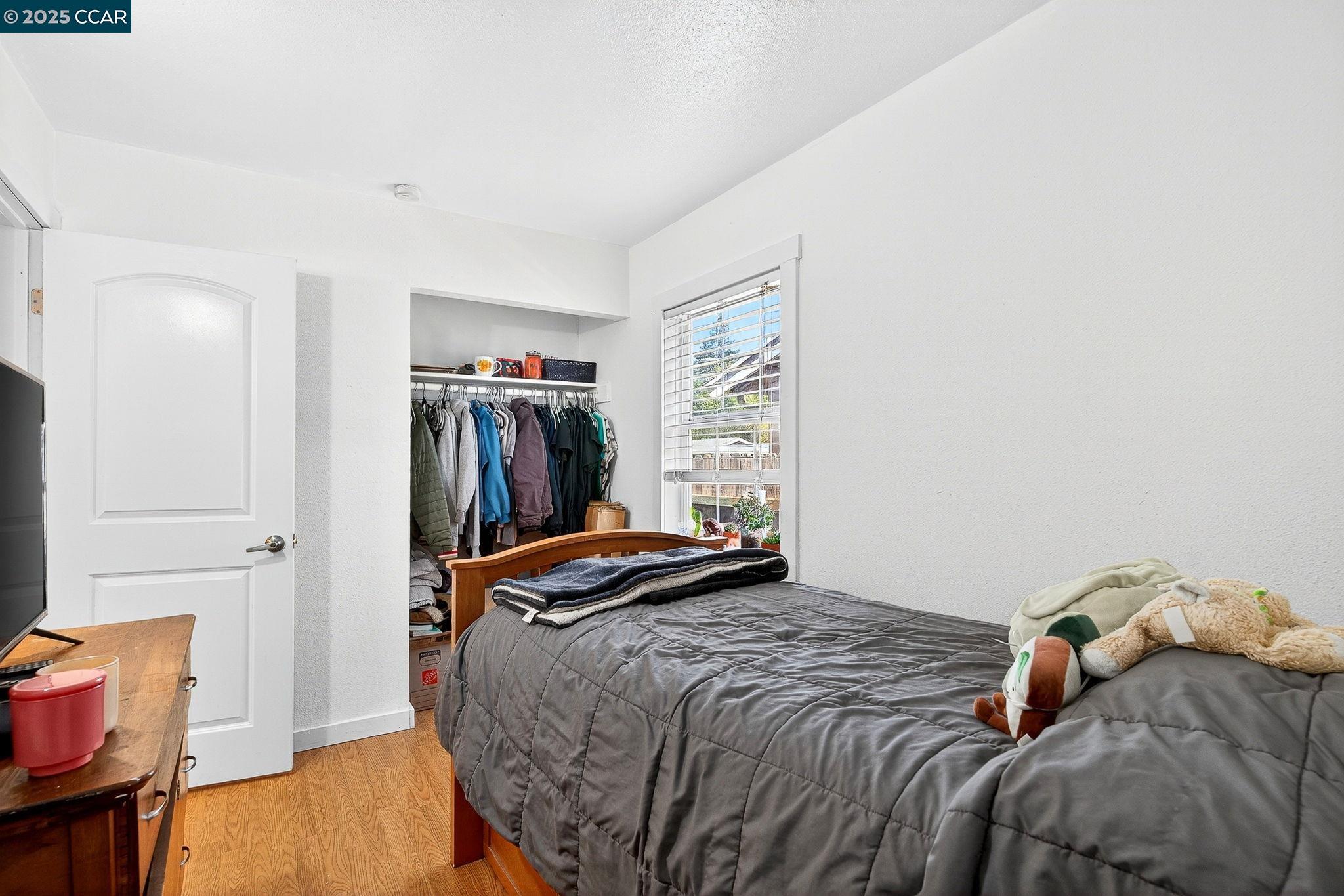 Detail Gallery Image 37 of 60 For 2312 Granada Ct, Pinole,  CA 94564-1813 - 5 Beds | 2 Baths