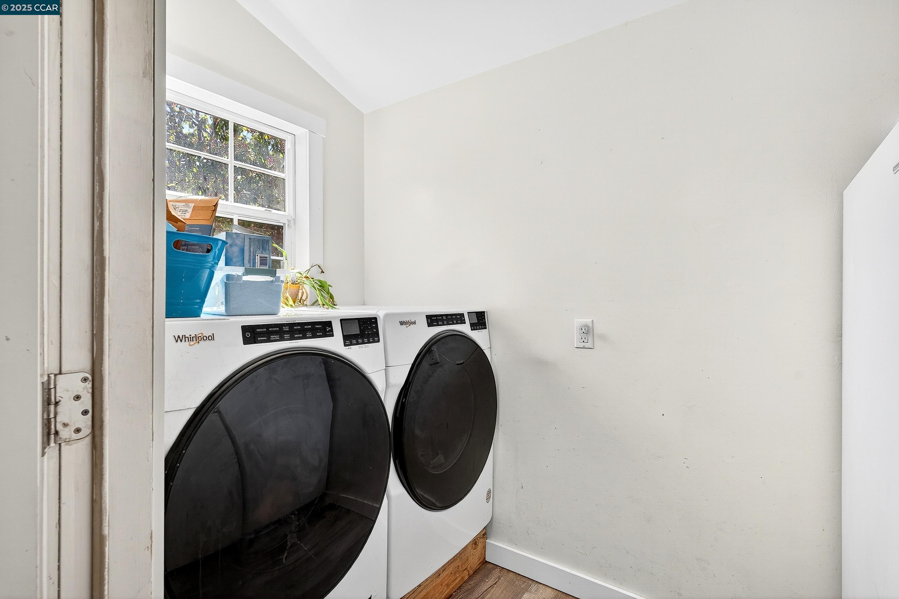 Detail Gallery Image 48 of 60 For 2312 Granada Ct, Pinole,  CA 94564-1813 - 5 Beds | 2 Baths